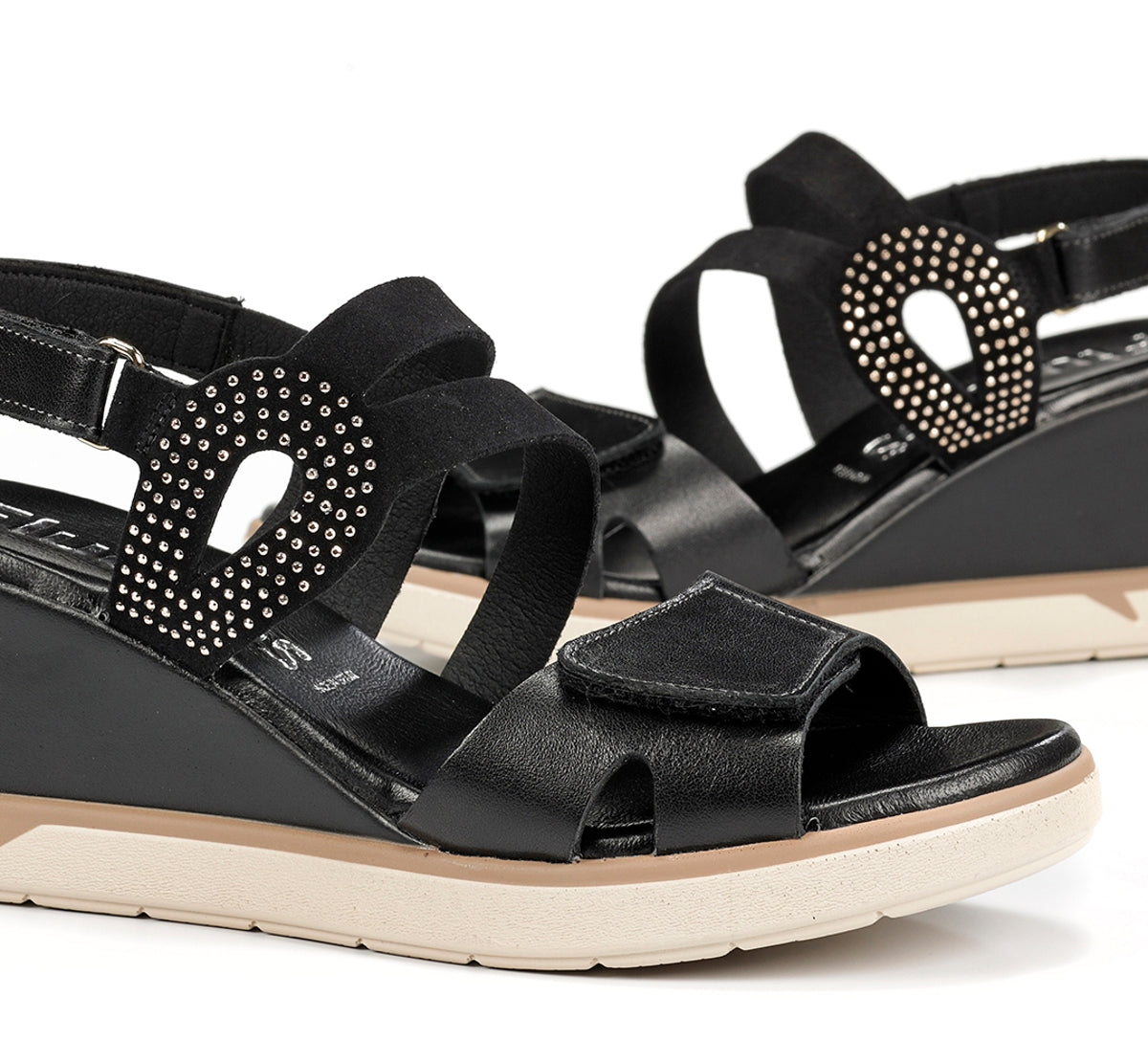 Fluchos Smash F2169 sandales noir femme compensées