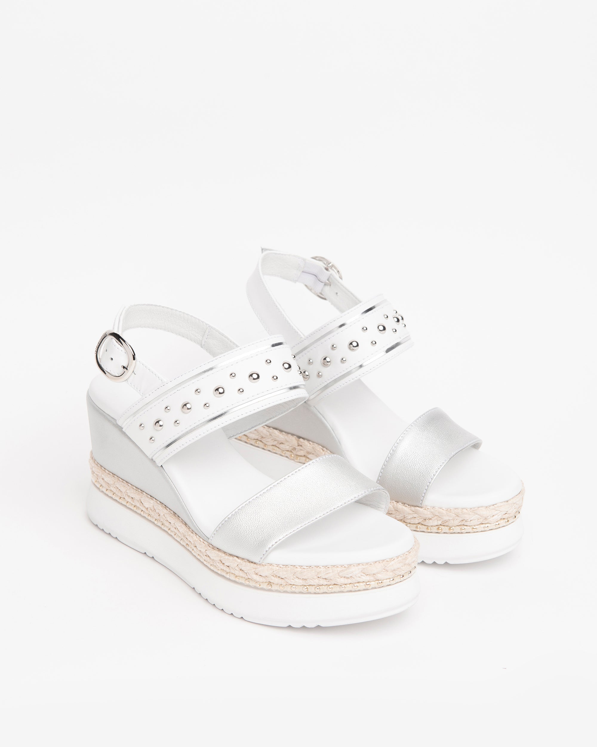 Nero Giardini Sandals sandales cuir femme compensées