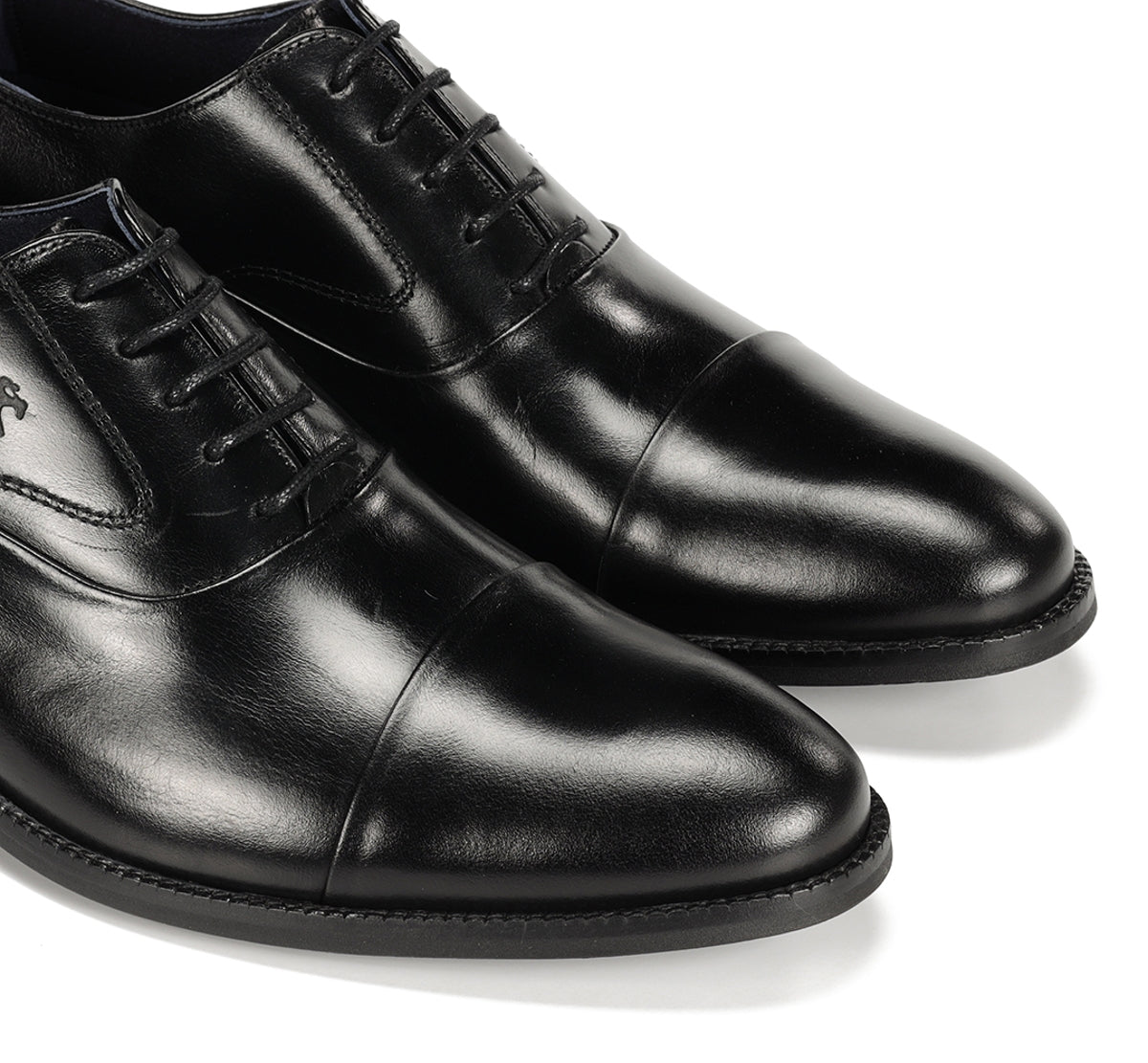 Fluchos Robert F2162 chaussure homme noir cuir élégante