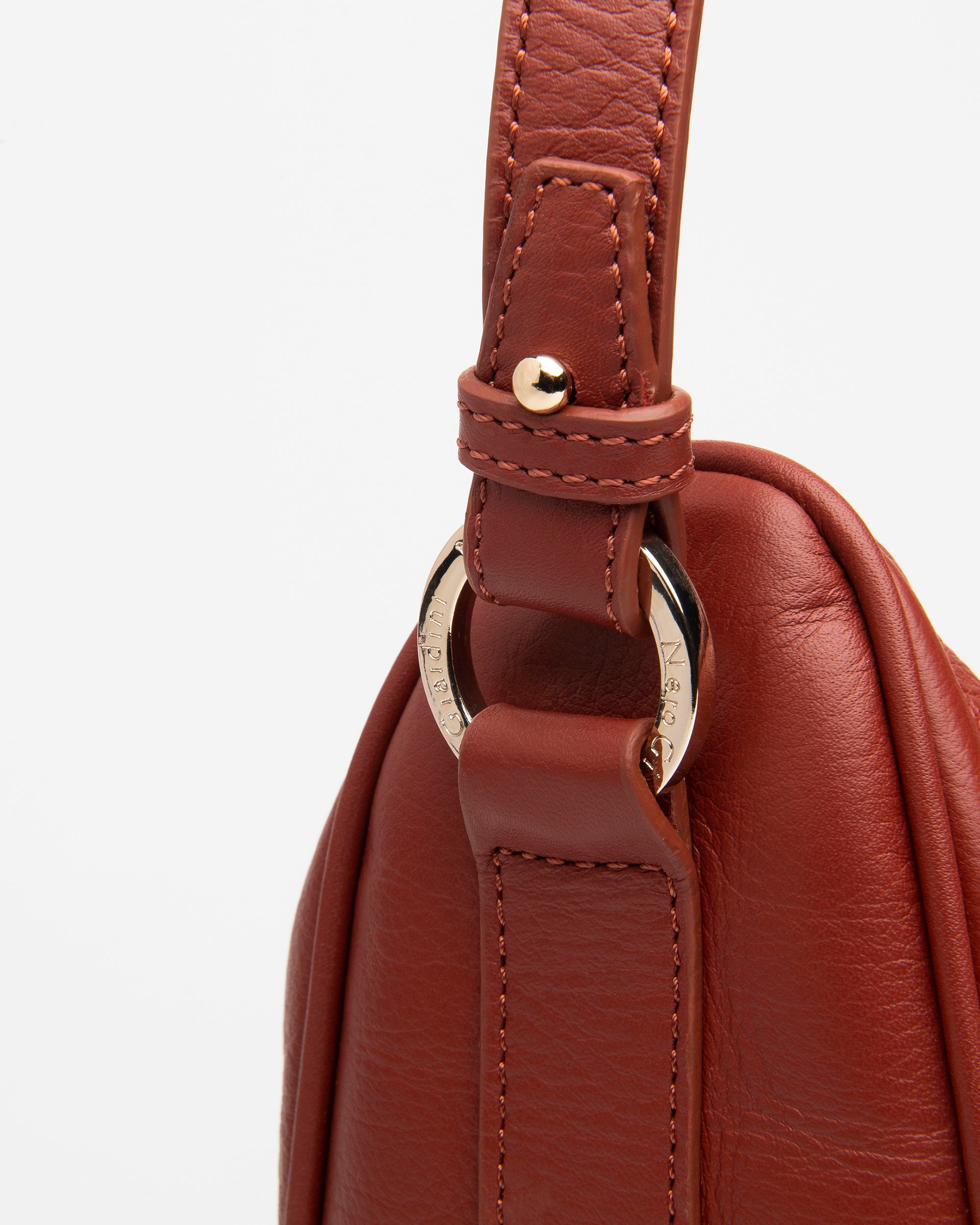 Nero Giardini Bags sac hobo cuir femme souple