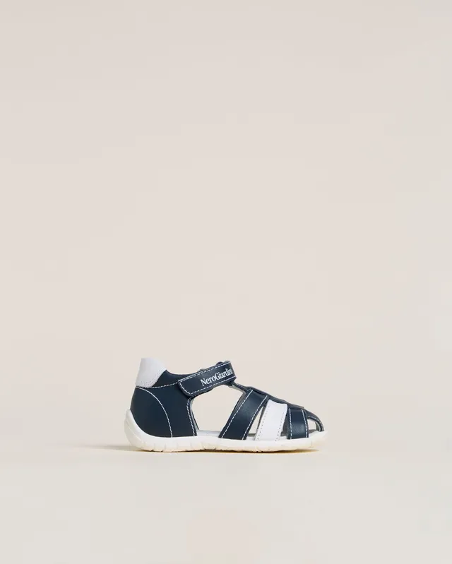 Nero Giardini Sandals sandales cuir garçon été