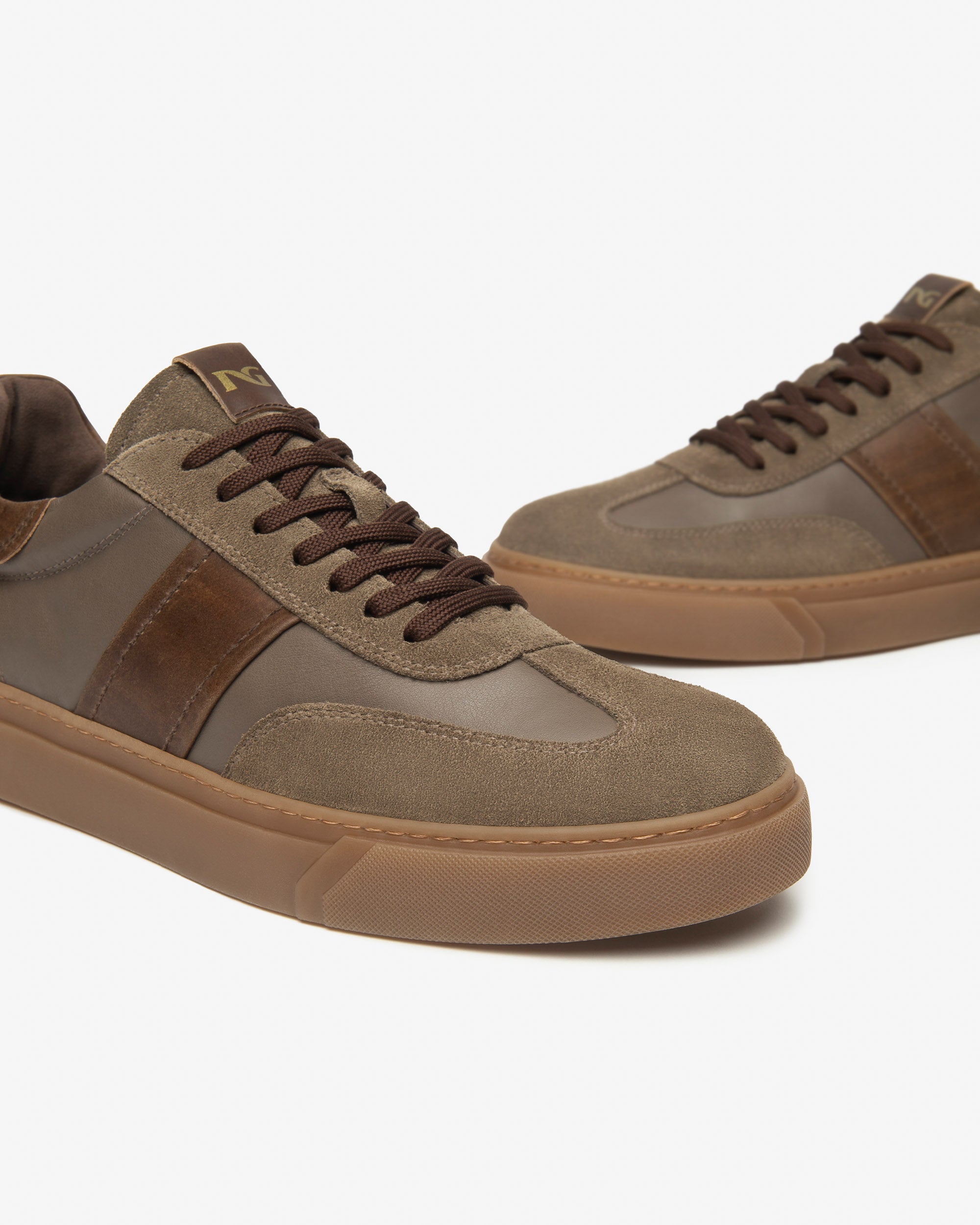 Nero Giardini Sneakers baskets homme cuir daim pointure 42