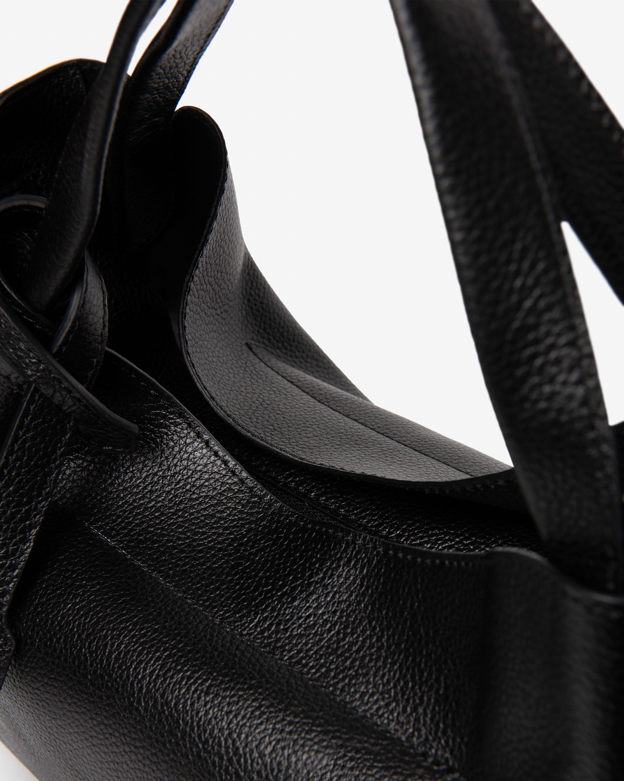 Nero Giardini Bags sac hobo cuir femme taille unique