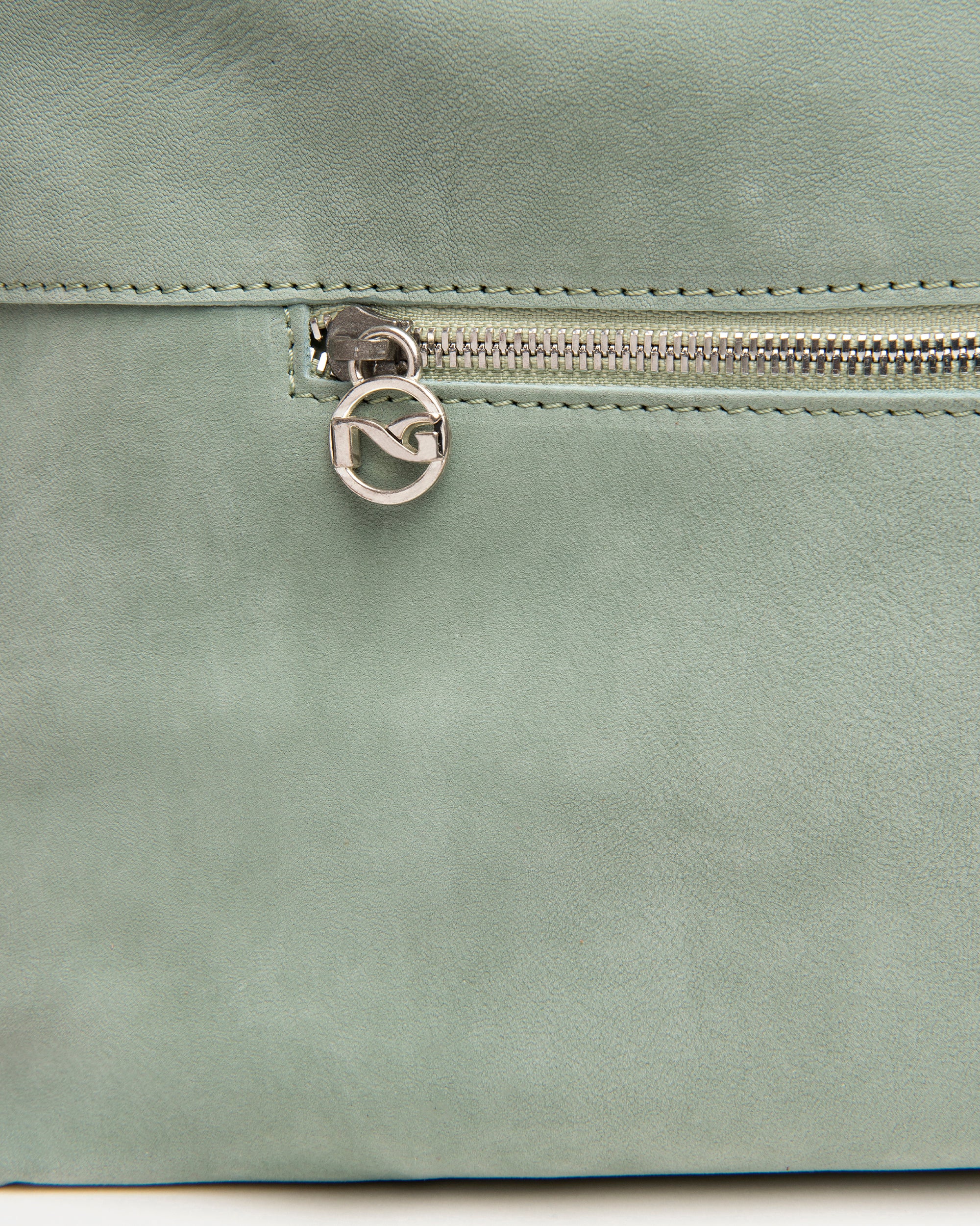 Nero Giardini Bags sac seau daim femme boucle