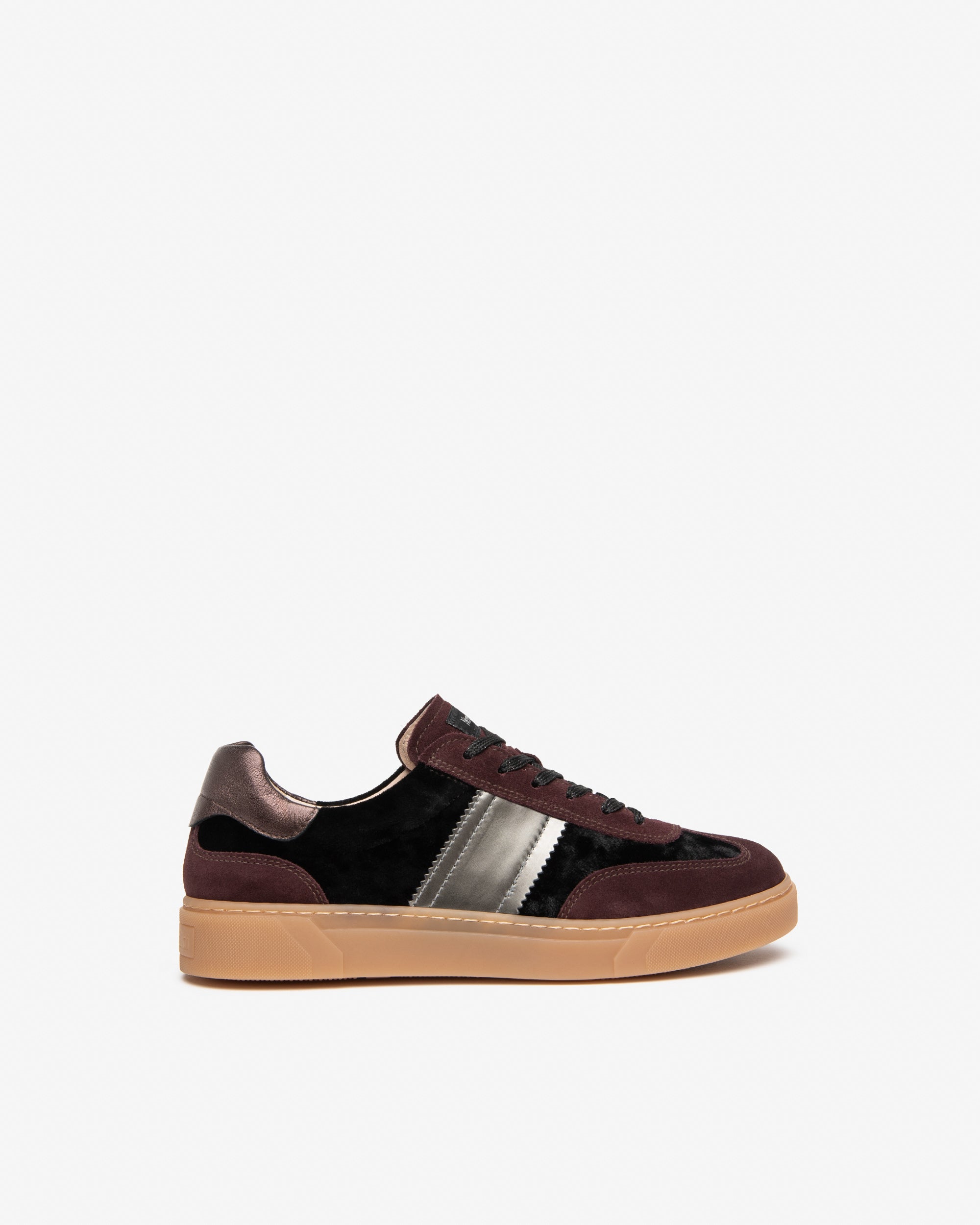 Nero Giardini Sneakers basket daim cuir lacets femme