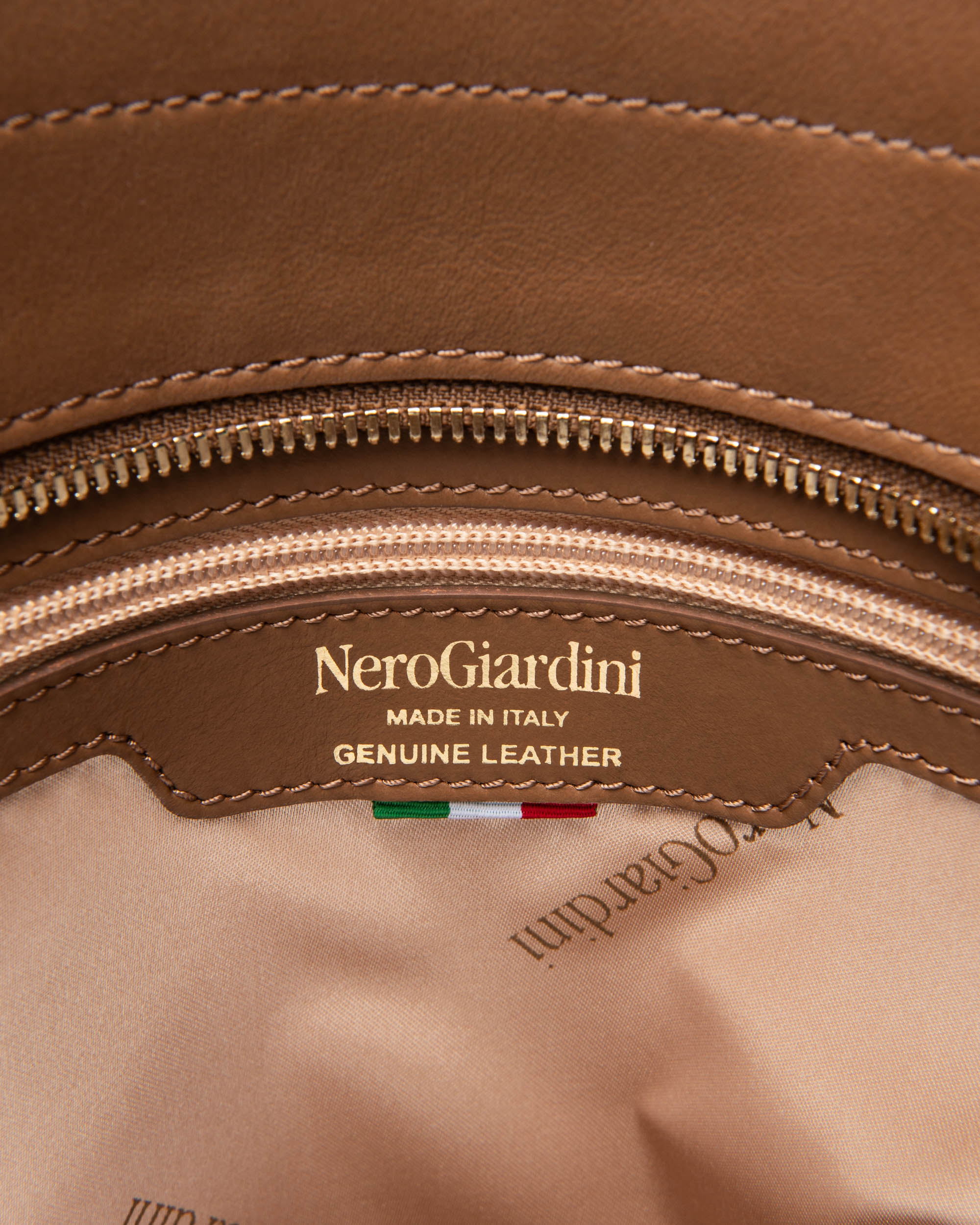 Nero Giardini sac cabas cuir femme PZ automne-hiver