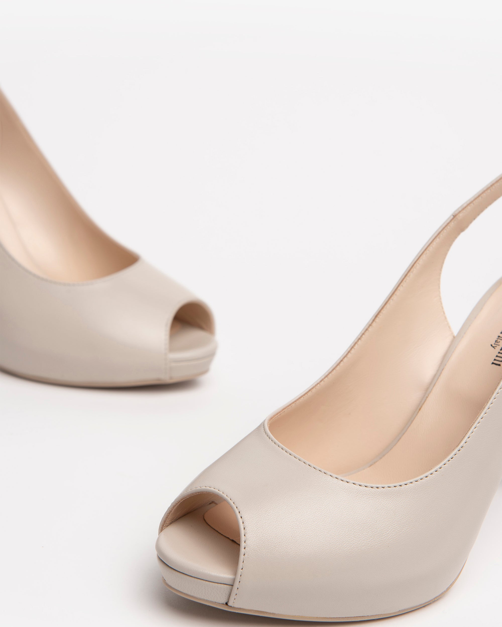 Nero Giardini Décolleté escarpins cuir femme talon 9,5 cm 38