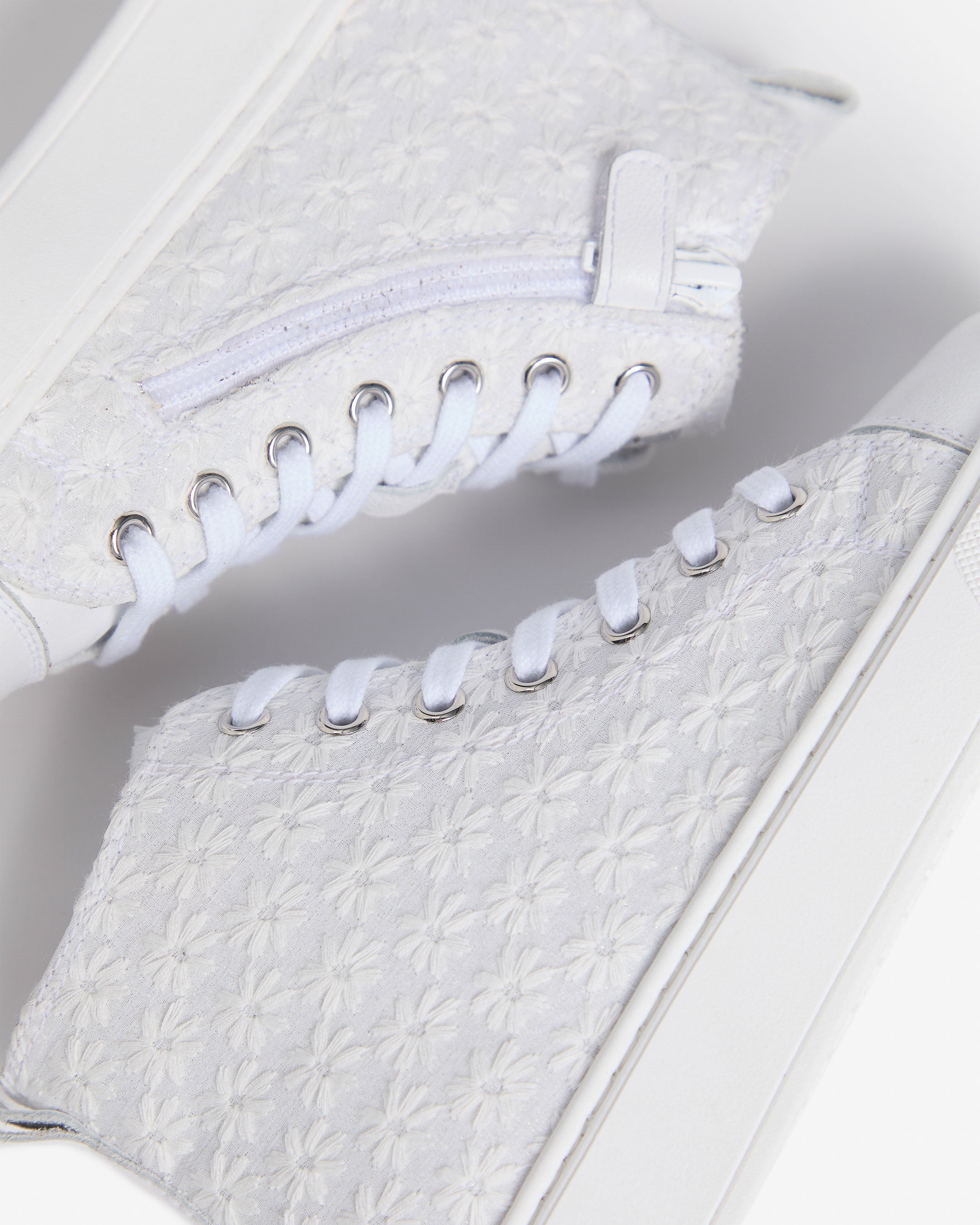 Nero Giardini Sneakers baskets fille tissu légères