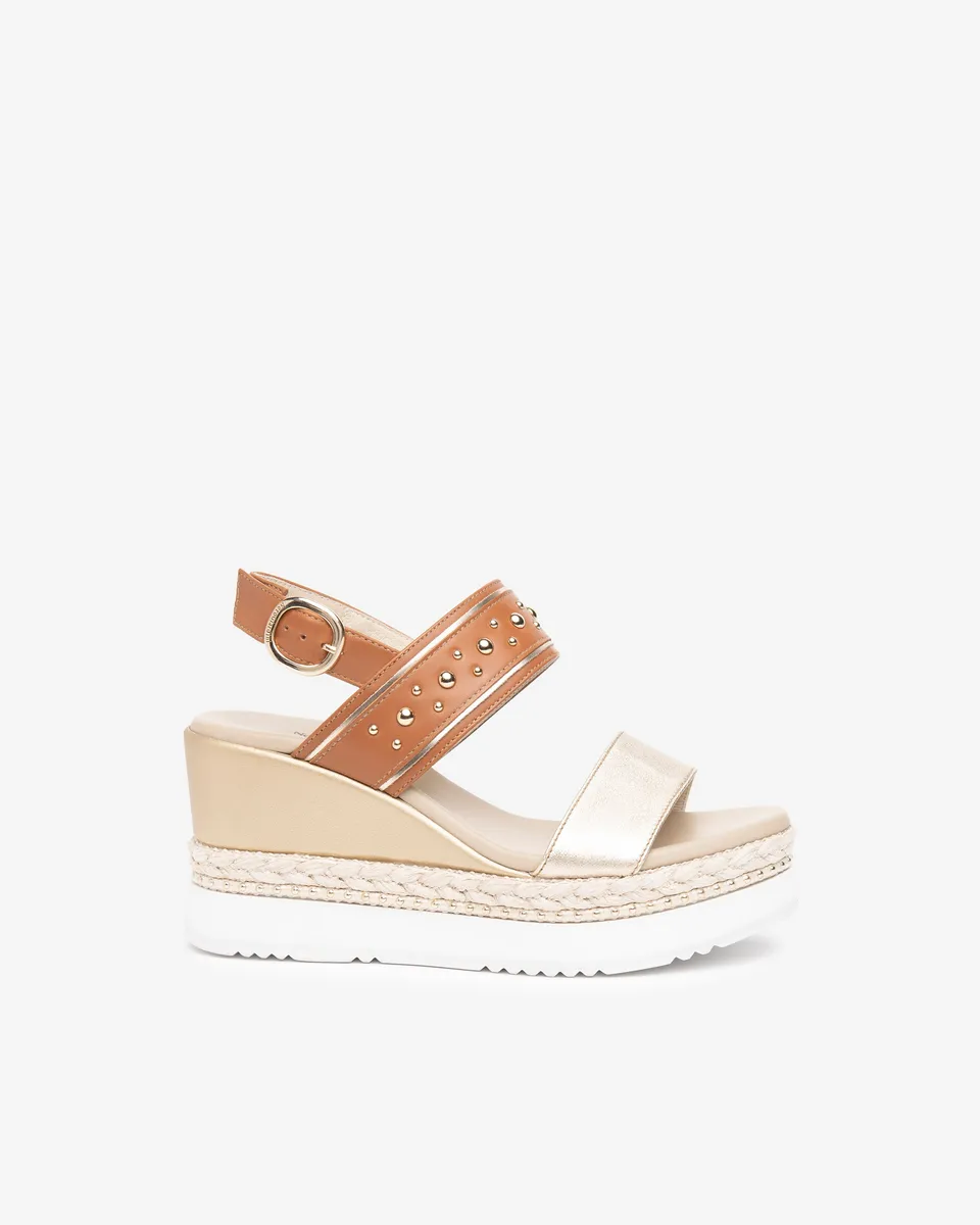 Nero Giardini Sandals sandales cuir femme compensées cloutées
