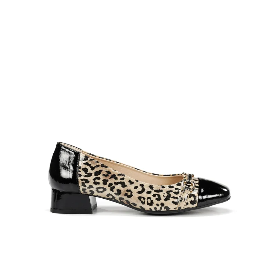 Dorking Gia D9304 mocassins noirs femme cuir talon