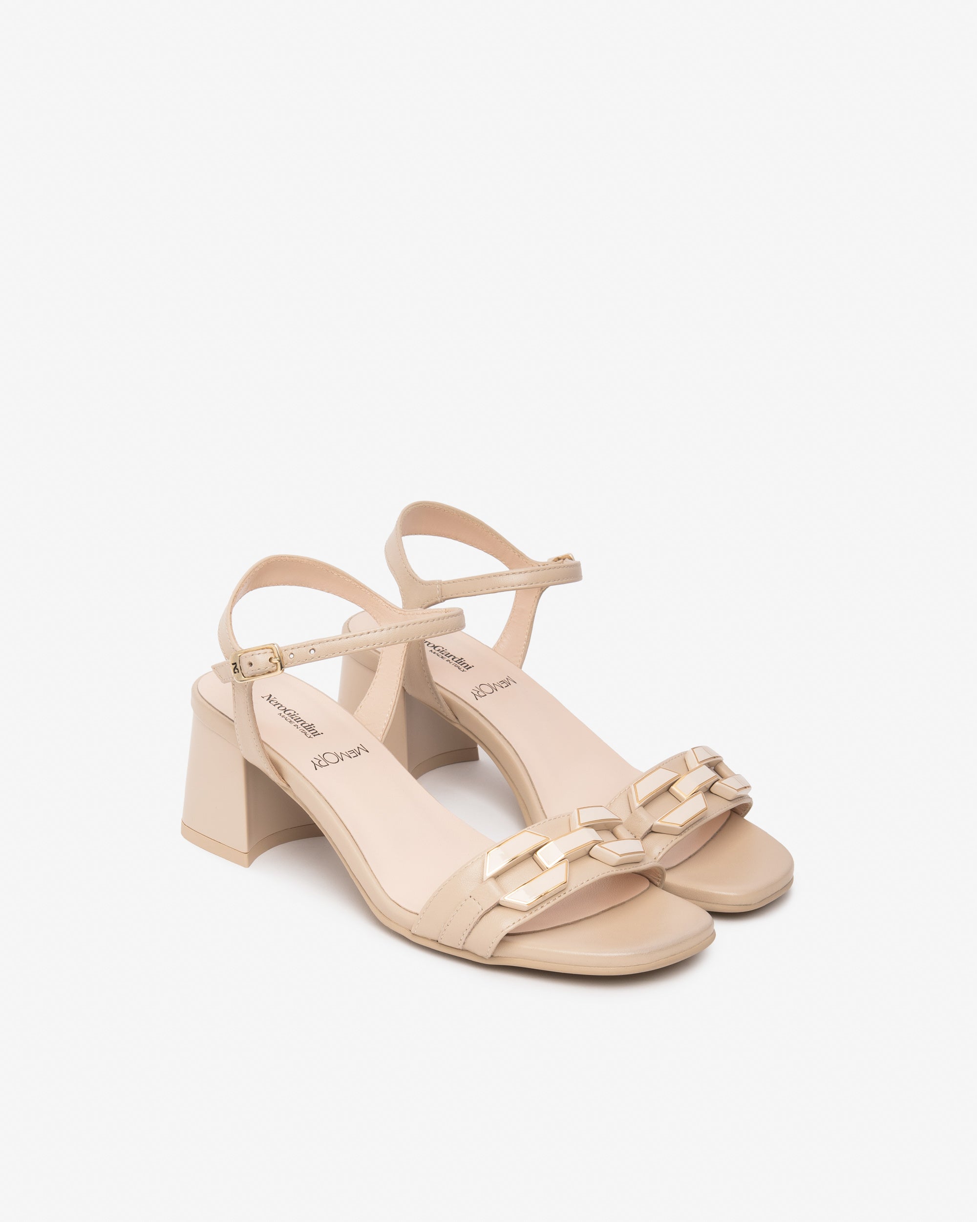 Nero Giardini Sandals sandales cuir femme confort été