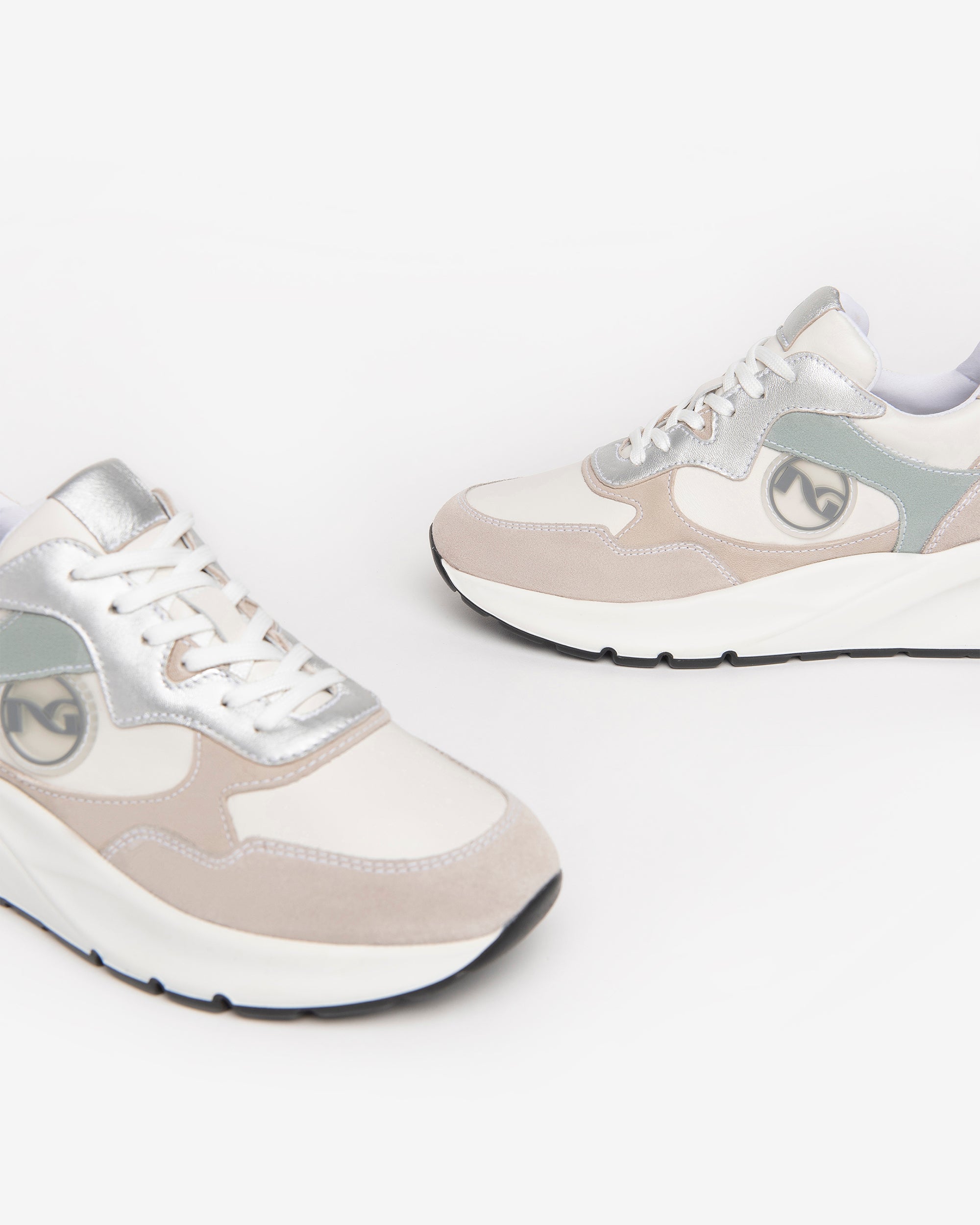 Nero Giardini Sneakers baskets femme cuir daim pointure 35