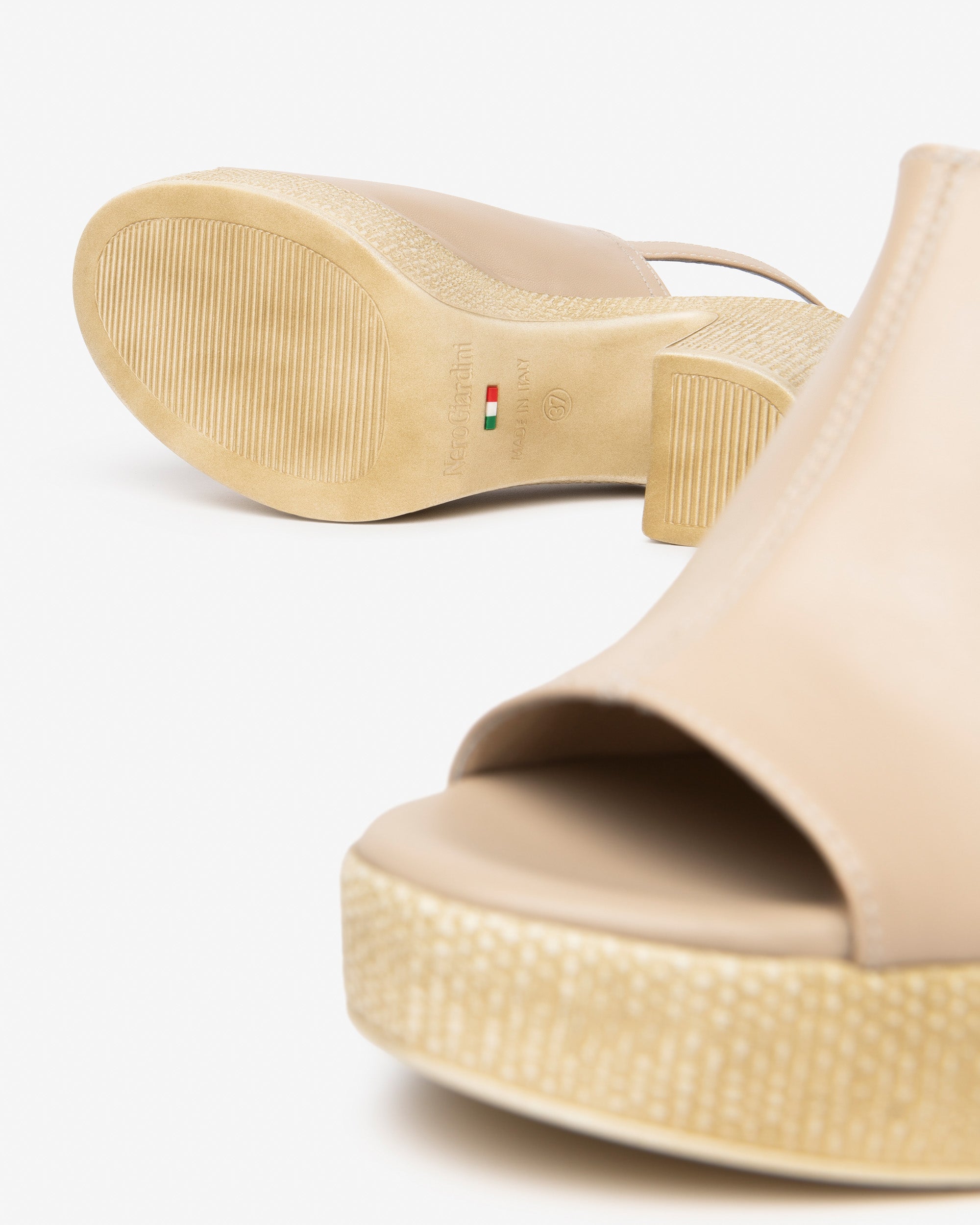 Nero Giardini Sandals sandales cuir femme pointure 35-41