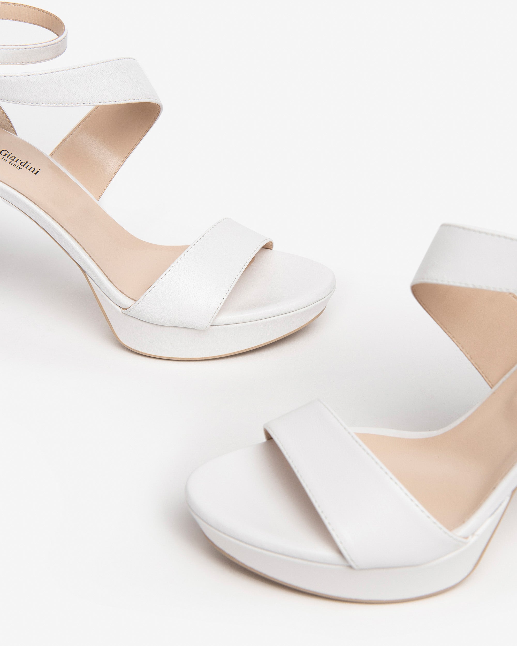 Nero Giardini Sandals sandales cuir femme mariage