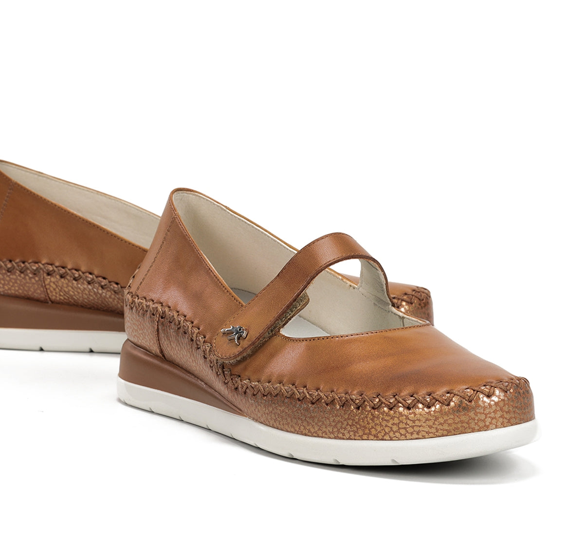 Fluchos Sella F2146 chaussures marron femme compensées