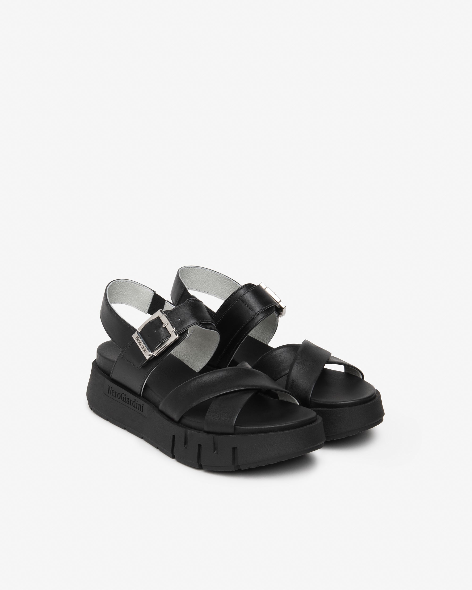 Nero Giardini Sandals sandales femme cuir