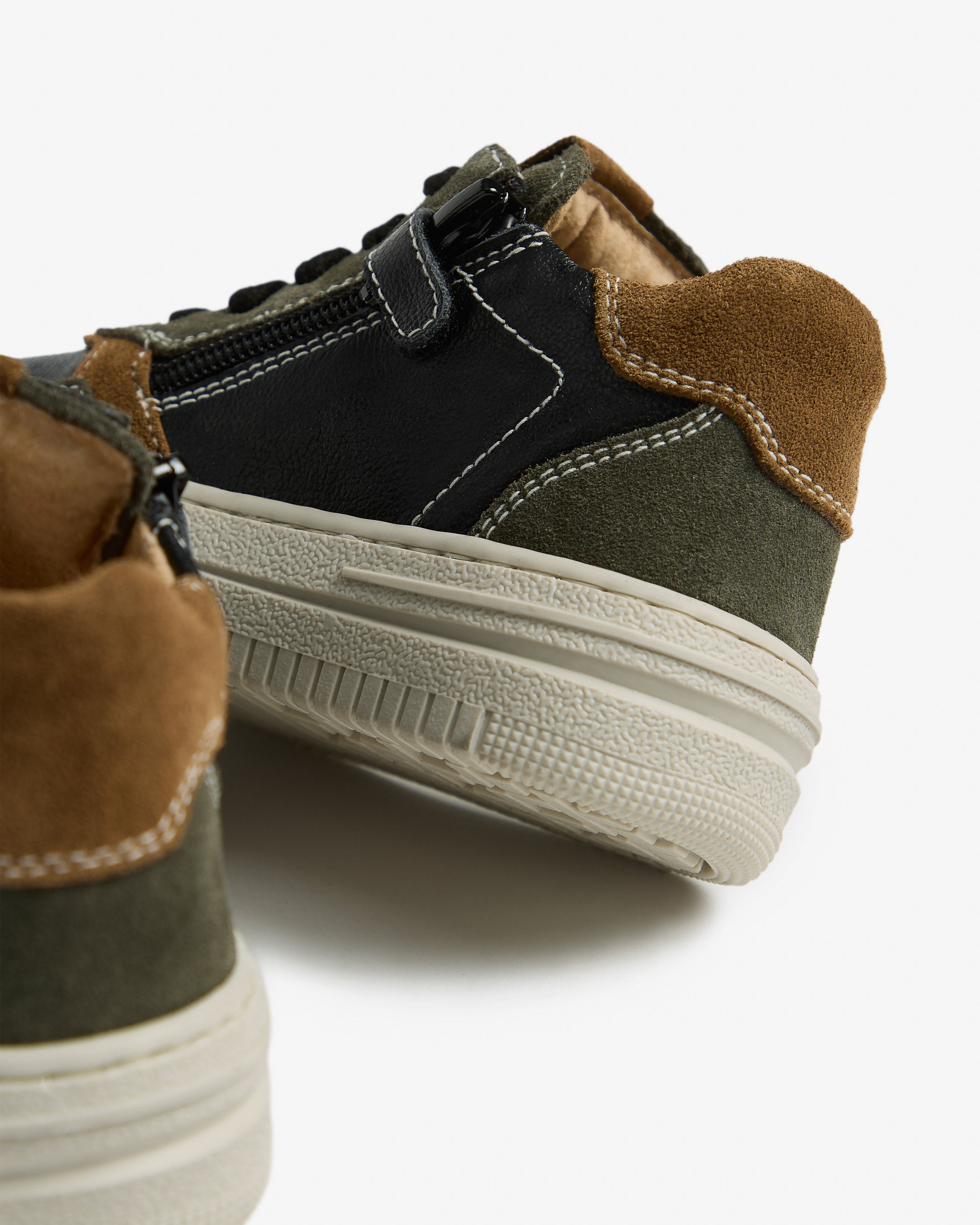 Nero Giardini Sneakers baskets garçon cuir pointure 28