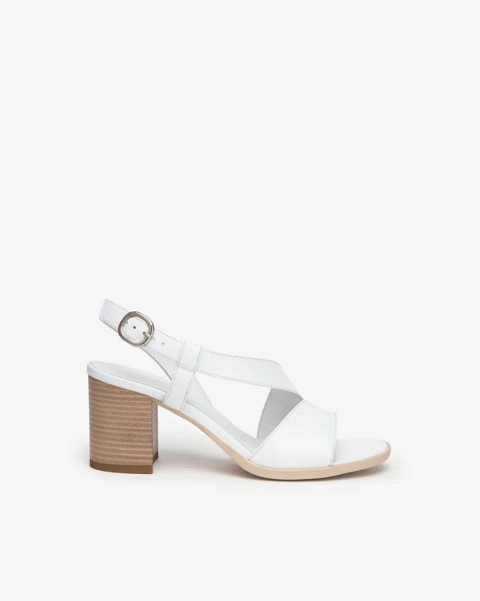 Nero Giardini Sandals sandales cuir femme 38 confort