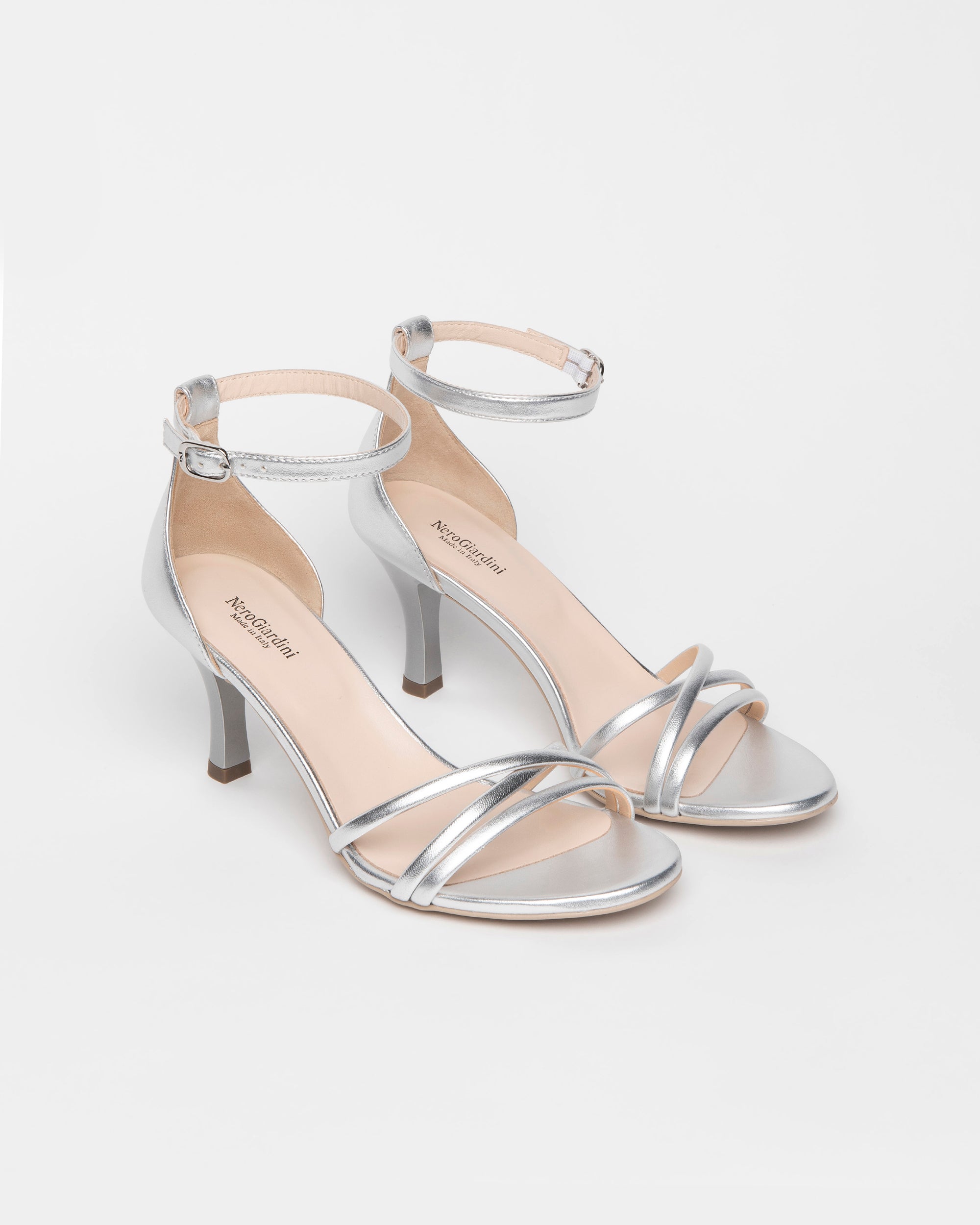 Nero Giardini Sandals sandales cuir femme talon 7,5 cm
