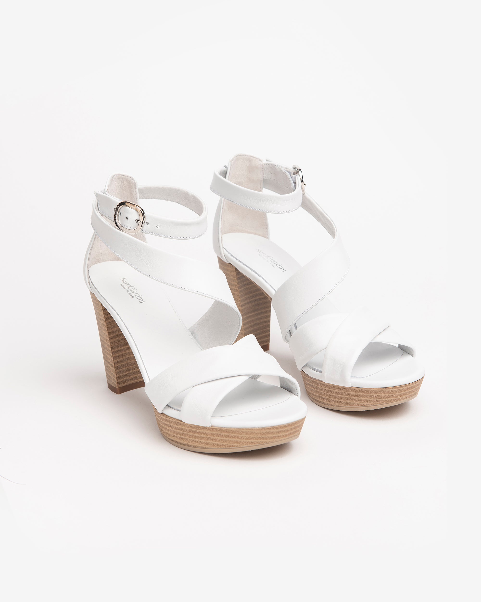 Nero Giardini Sandals sandales cuir talon 9 cm femme