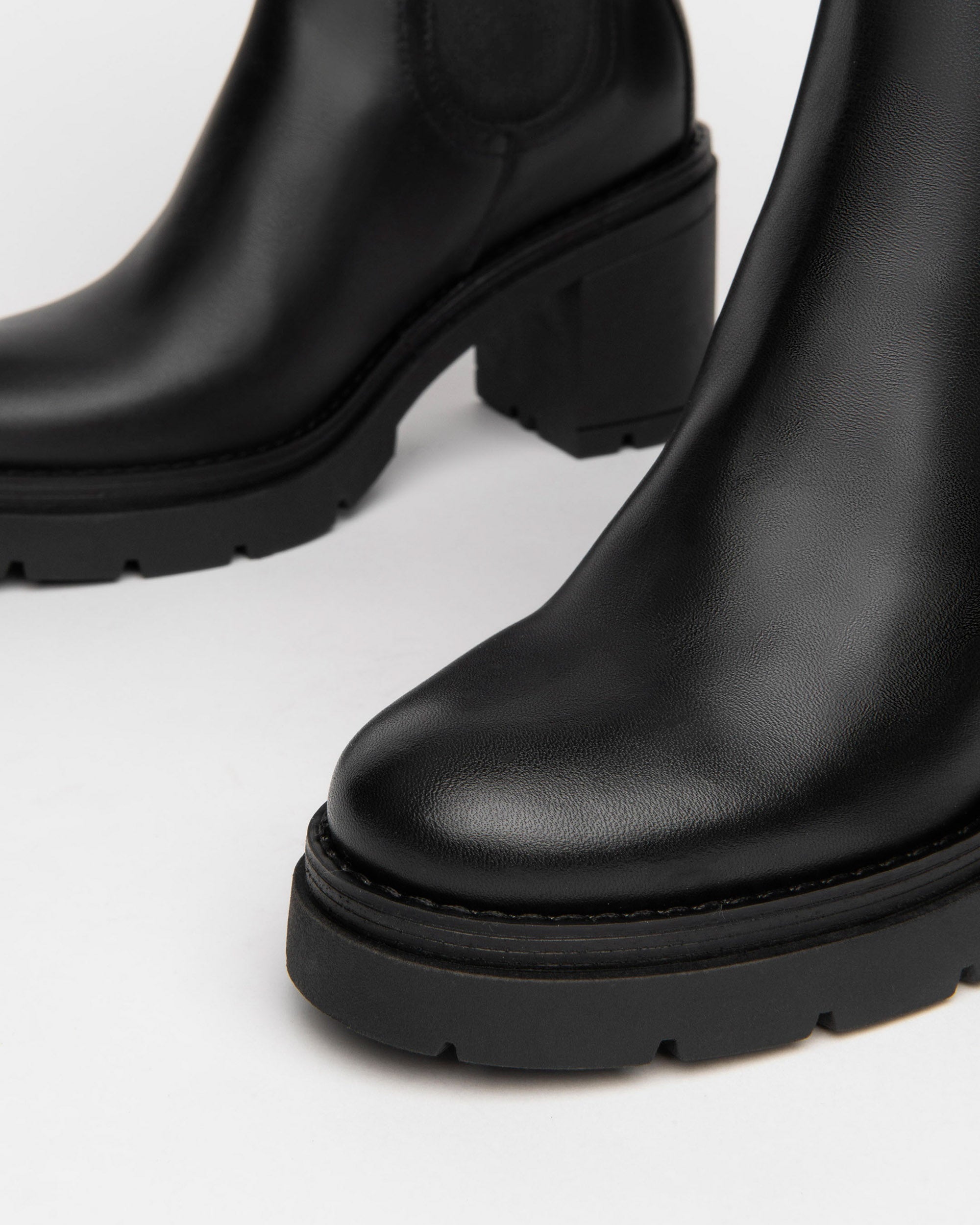 Nero Giardini Chelsea Boots bottines daim femme