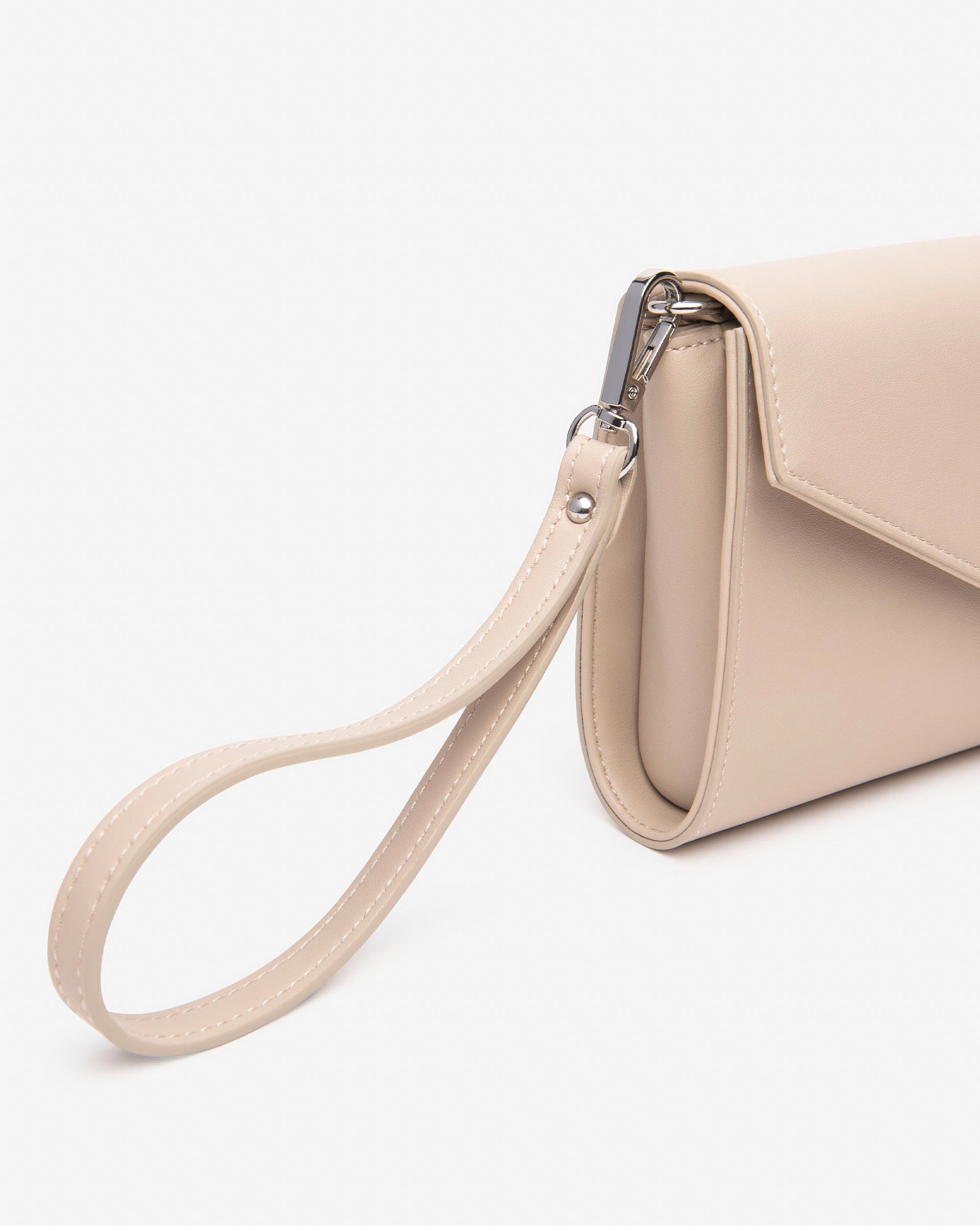 Nero Giardini Bags pochette femme clutch chaîne PZ