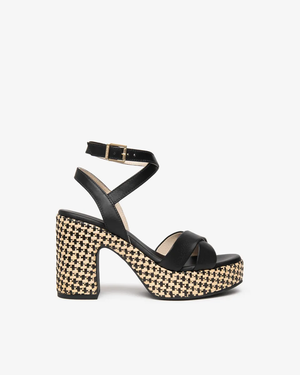Nero Giardini Sandals Sandales Cuir Femme