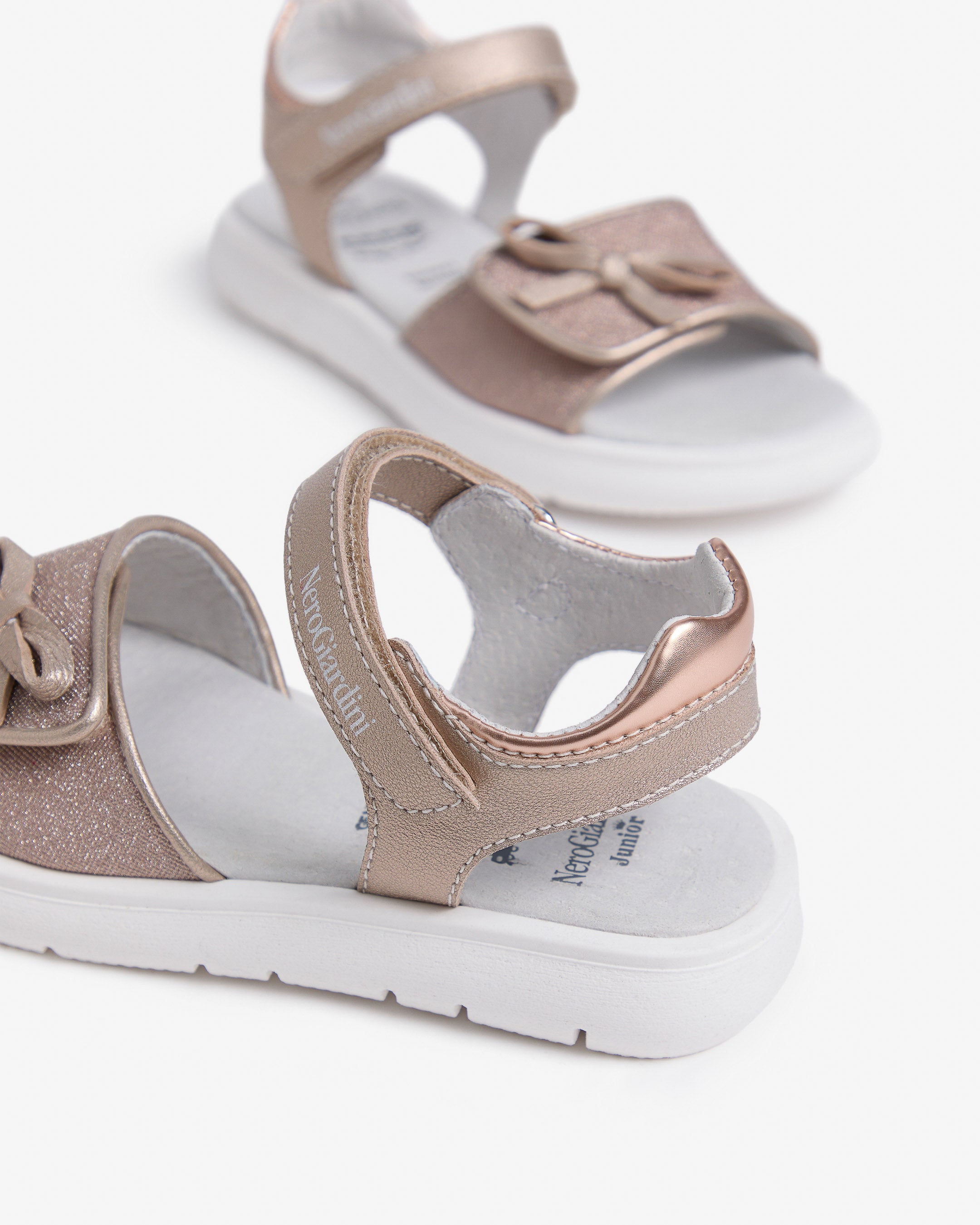 Nero Giardini Sandals sandales fille tissu cuir été