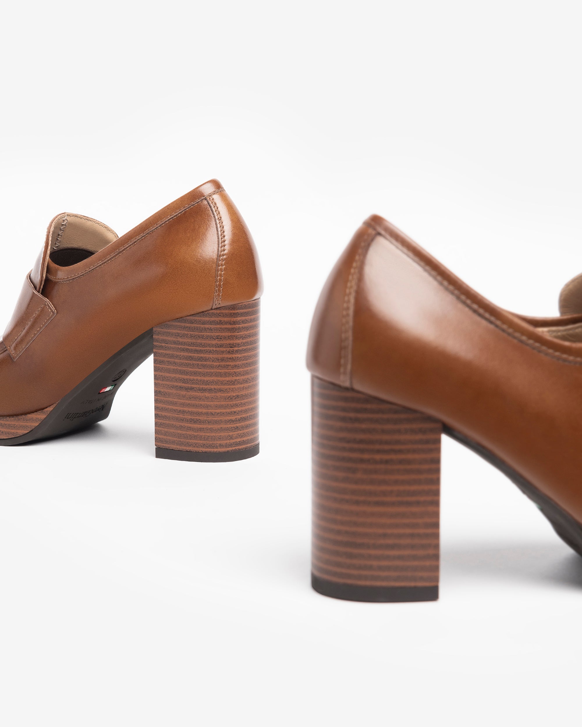 Nero Giardini Loafers mocassins femme cuir