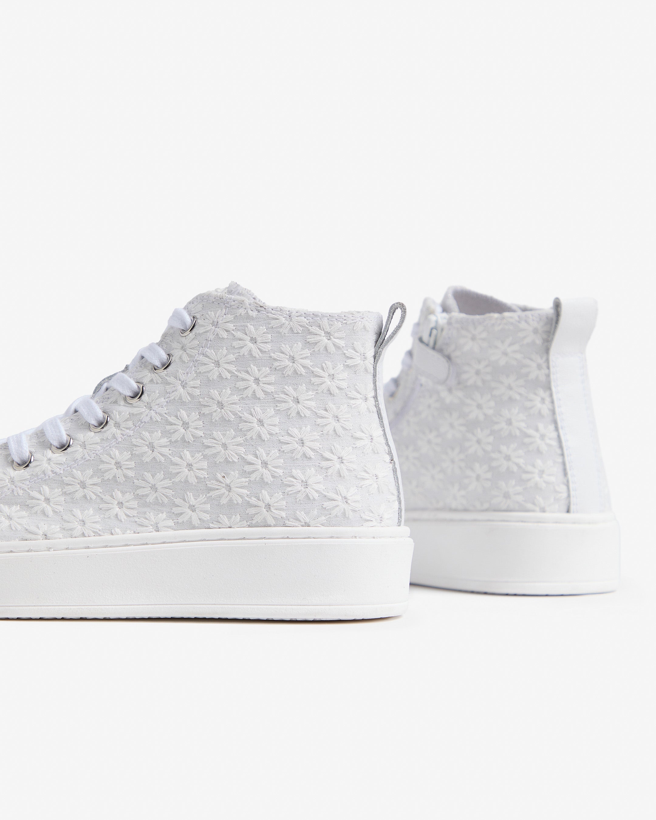 Nero Giardini Sneakers baskets fille tissu légères