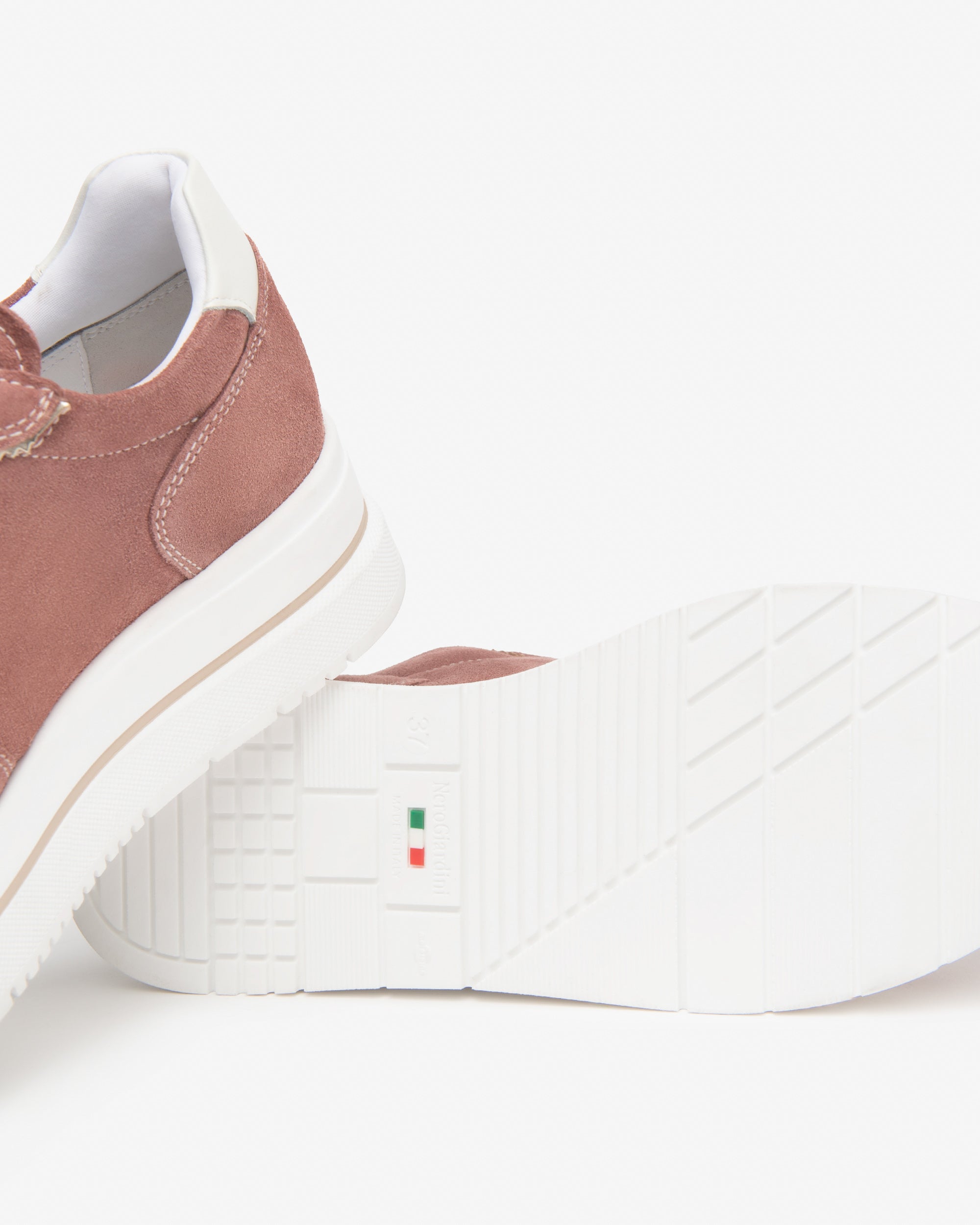 Nero Giardini Sneakers baskets daim femme tissu technique