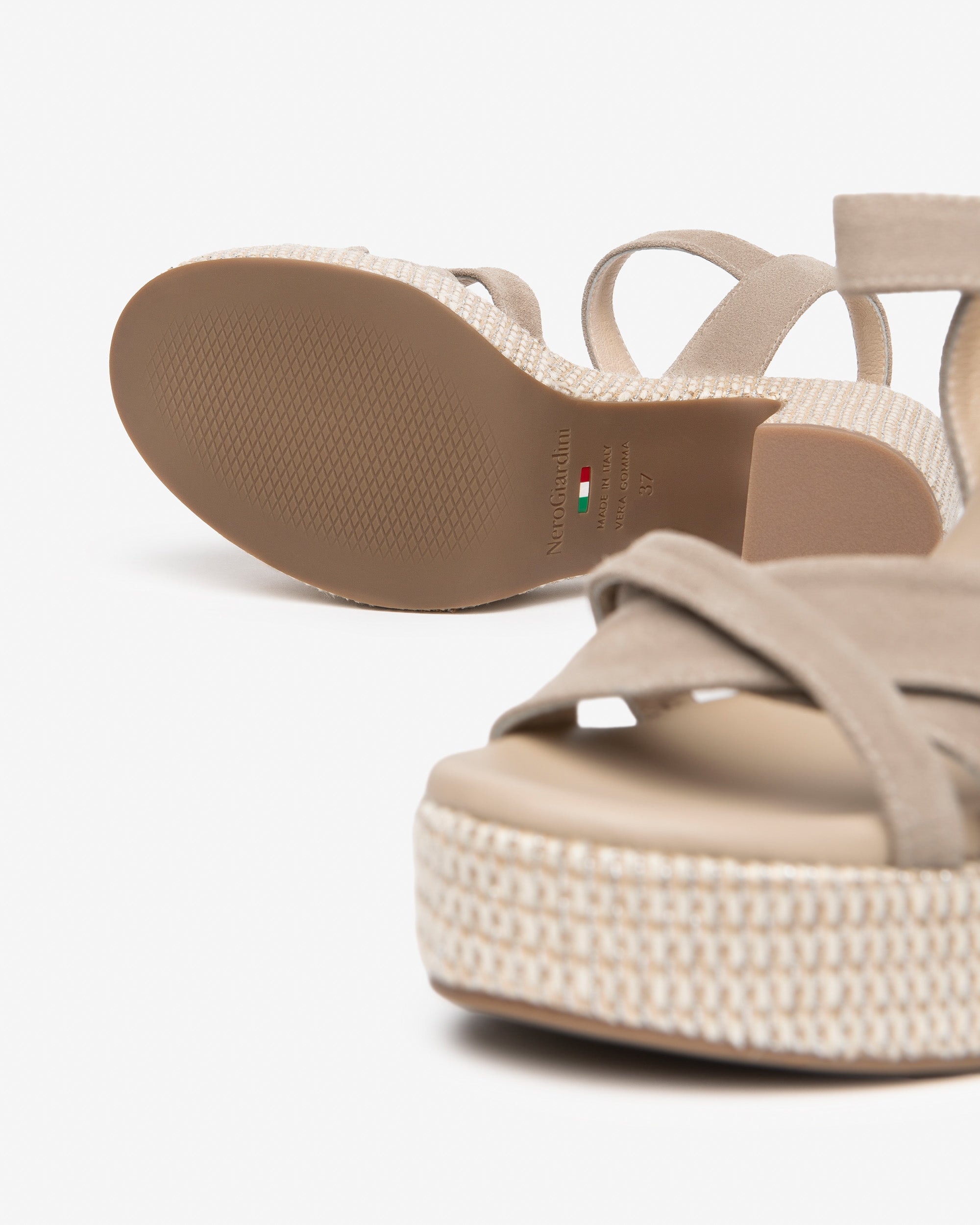 Nero Giardini Sandals sandales daim femme été