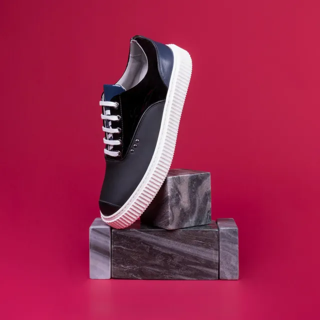 Me.Land Meaker basket cuir noir bleu mémoire forme