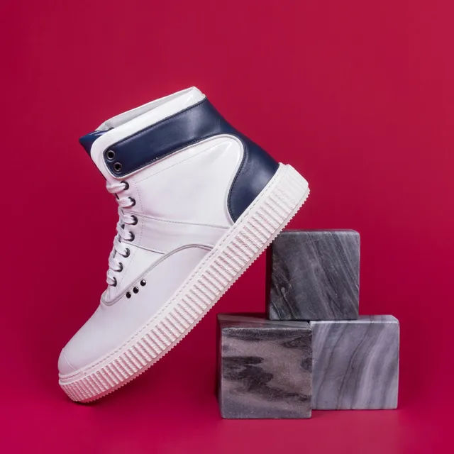 Me.Land Heaker basket montante cuir blanc et bleu