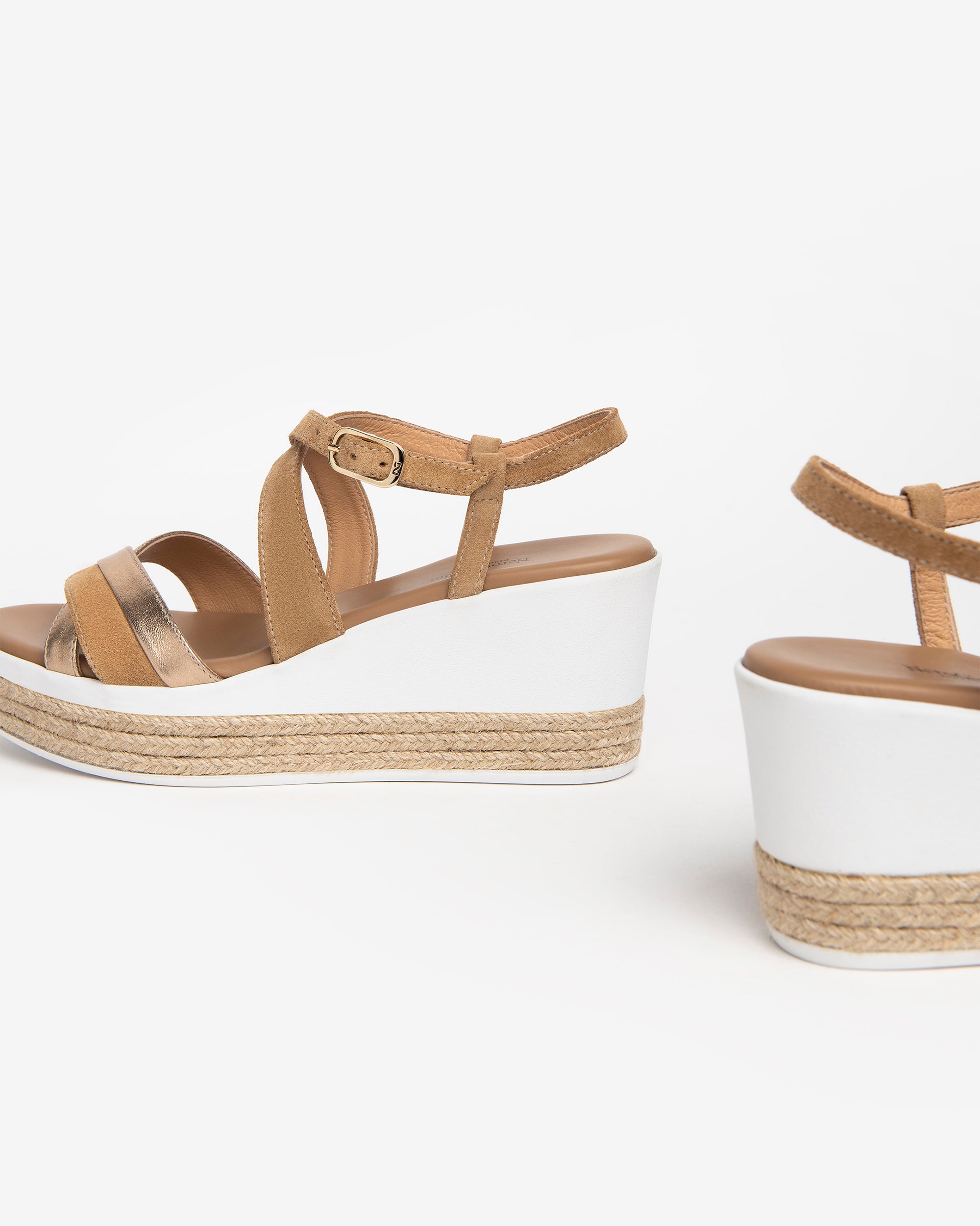 Nero Giardini Sandals sandales daim cuir femme 38