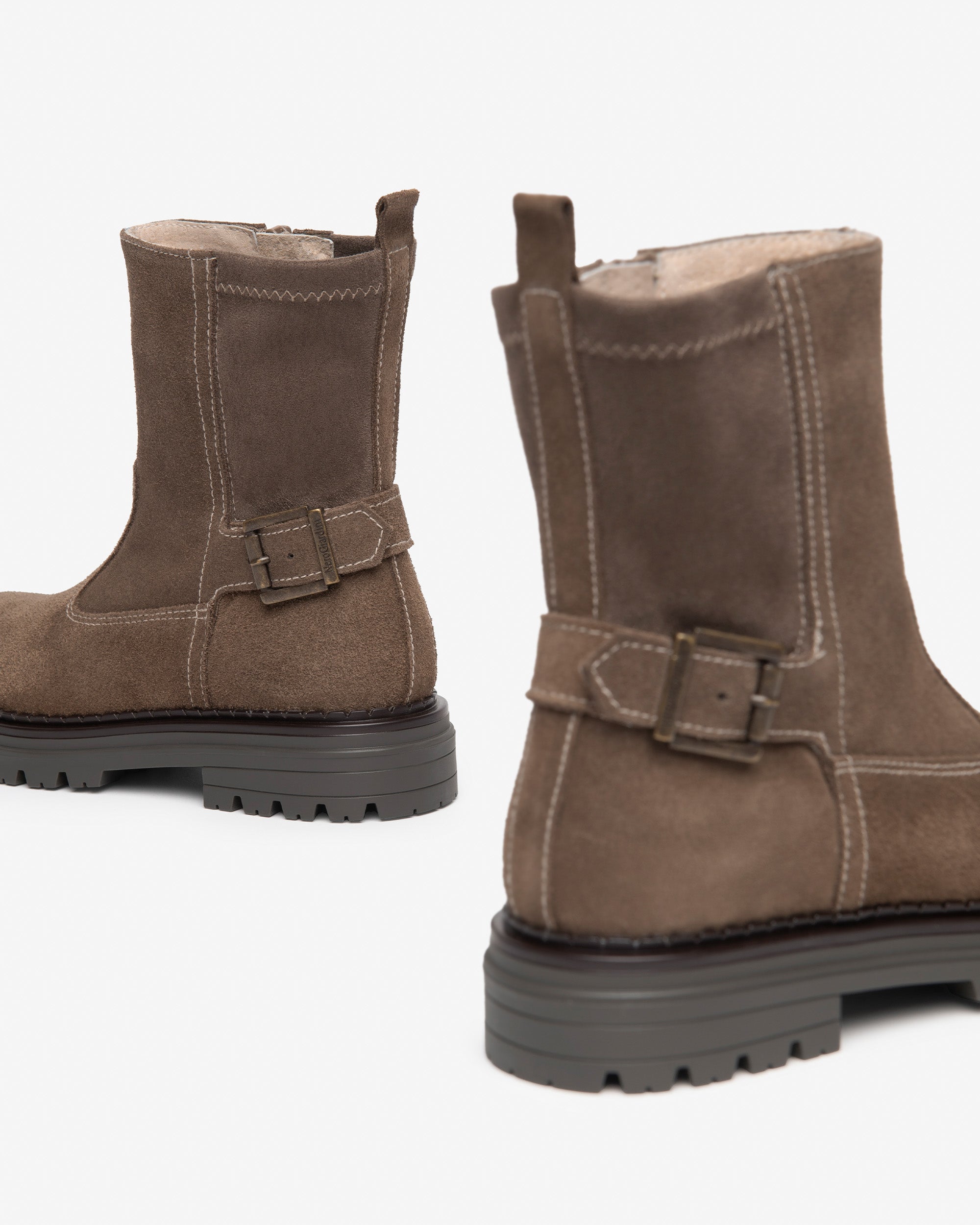 Nero Giardini Bottines daim fille ado zip boucle