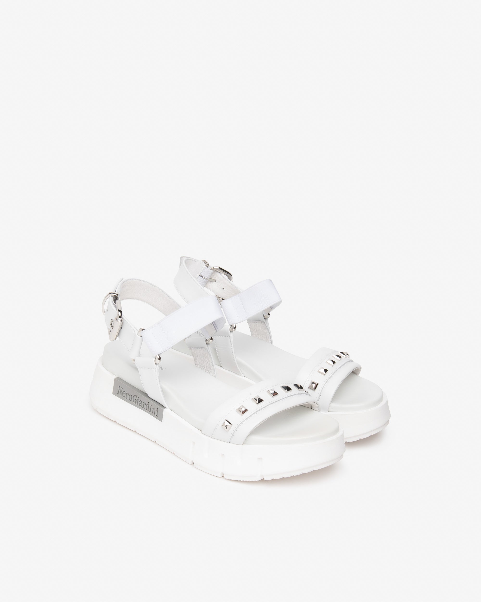 Nero Giardini Sandals Sandales Femme Cuir 38