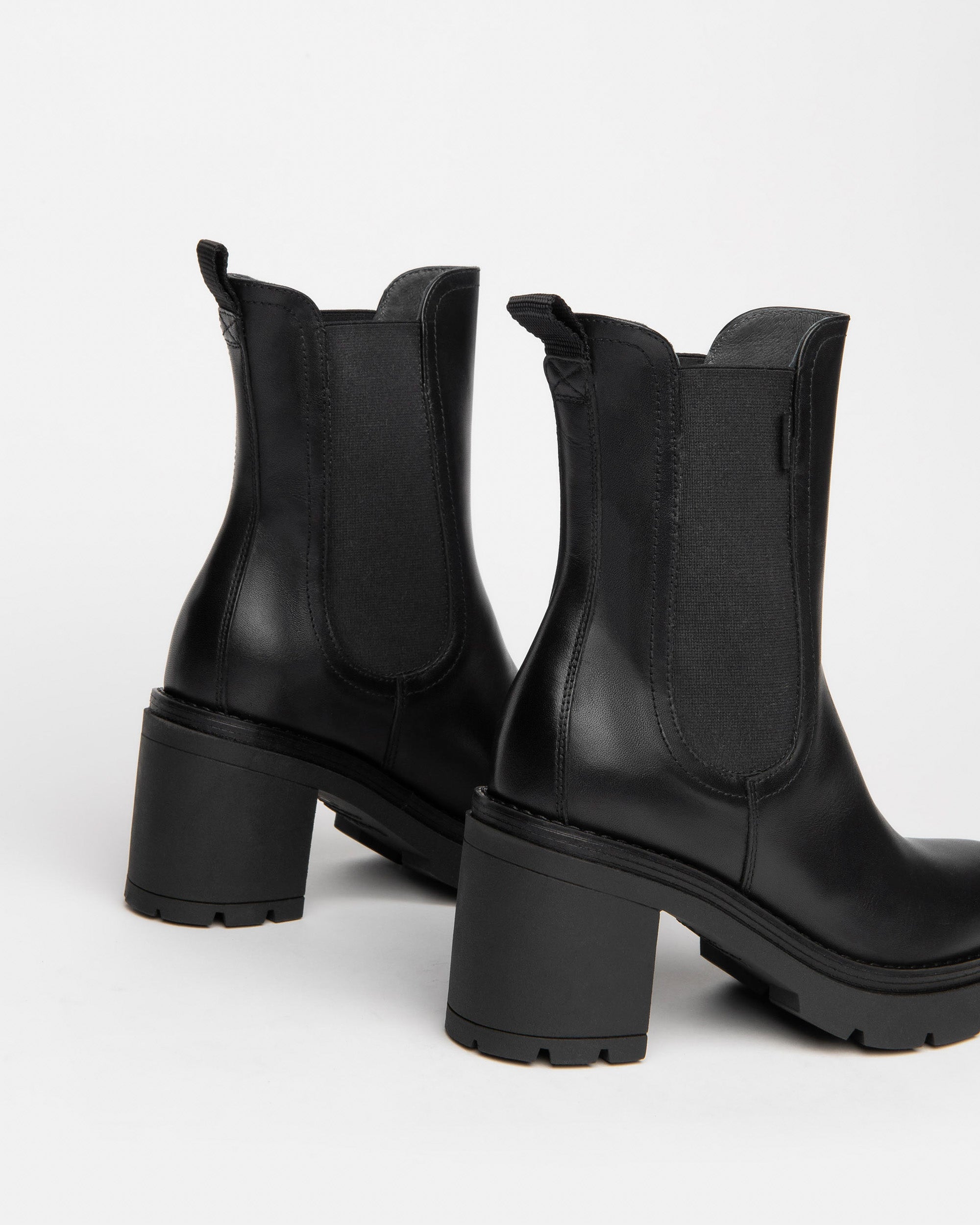 Nero Giardini Chelsea Boots bottines daim femme