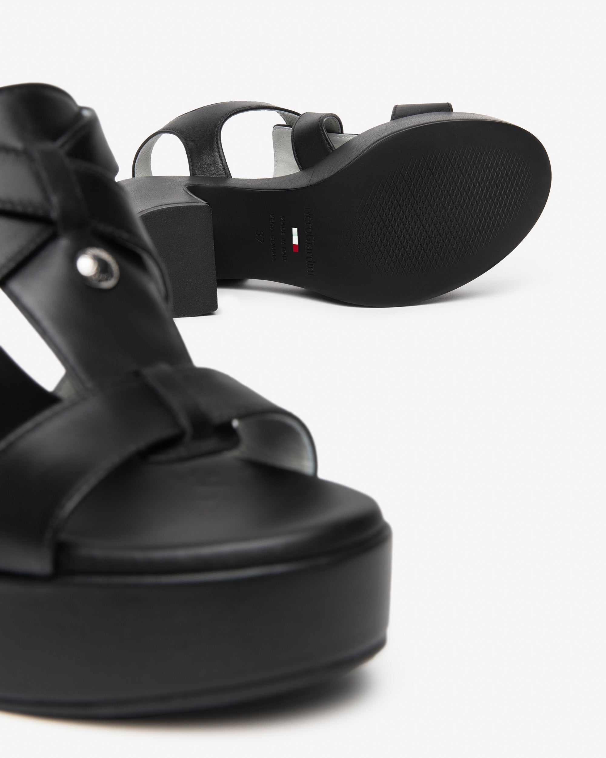 Nero Giardini Sandals sandales cuir femme pointure 35-41