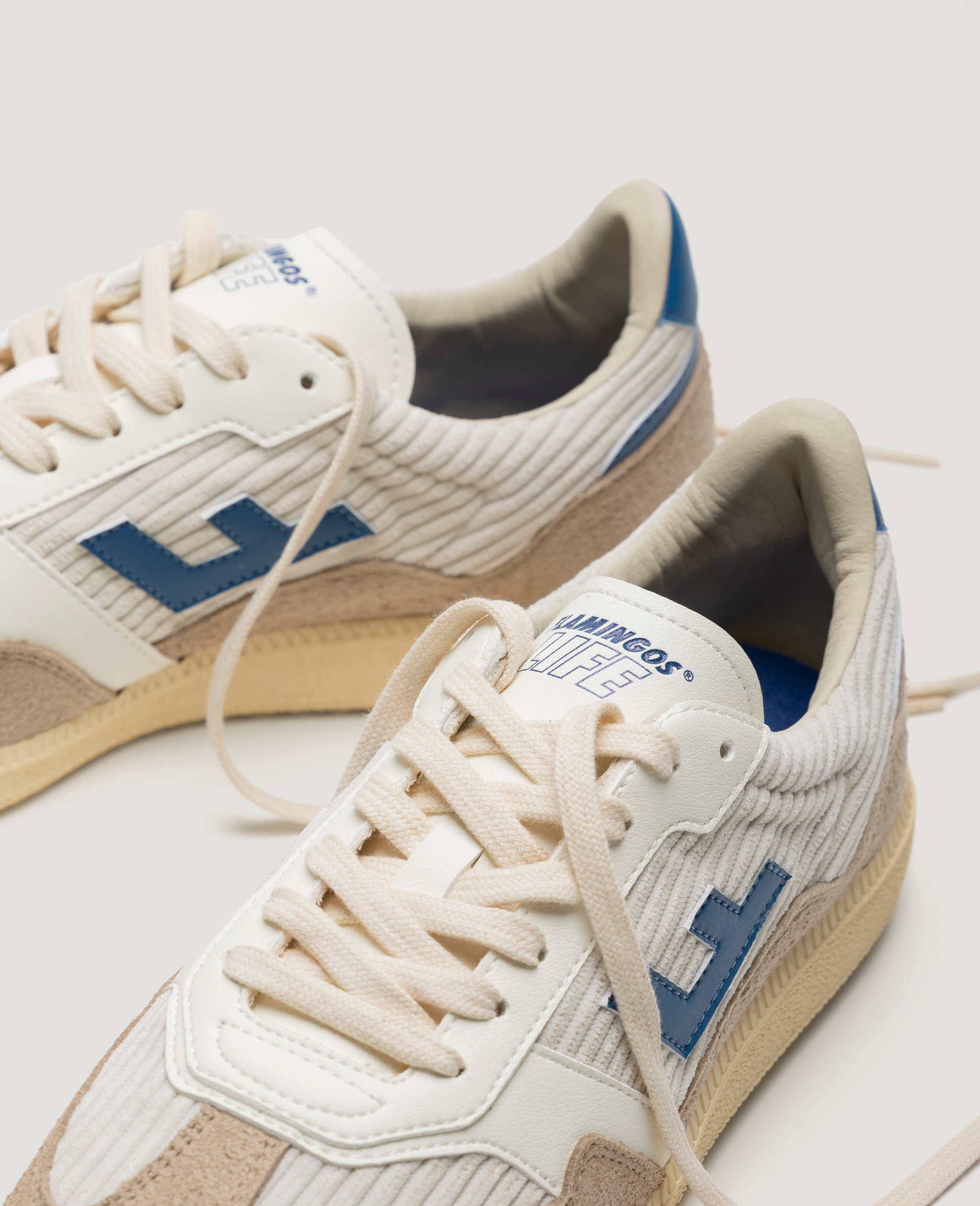 Flamingos Life Burela Slim Corduroy Blu baskets velours bleu