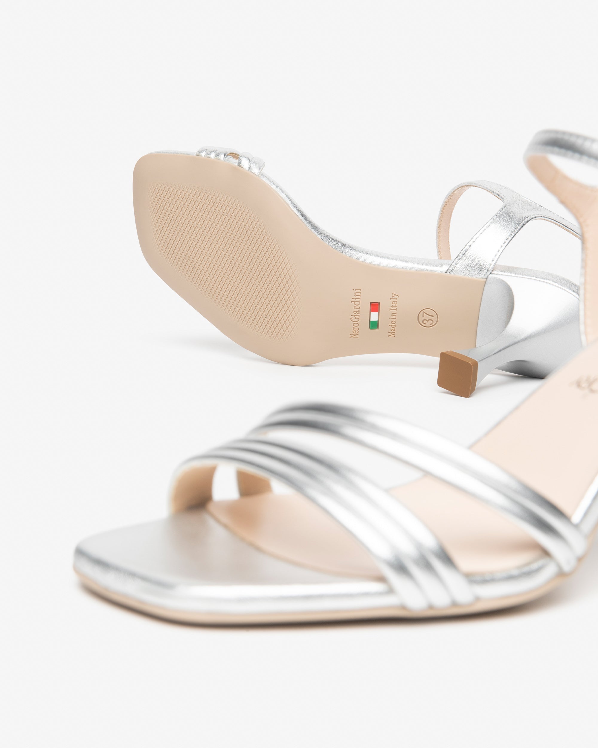 Nero Giardini Sandals sandales femme cuir élégantes été