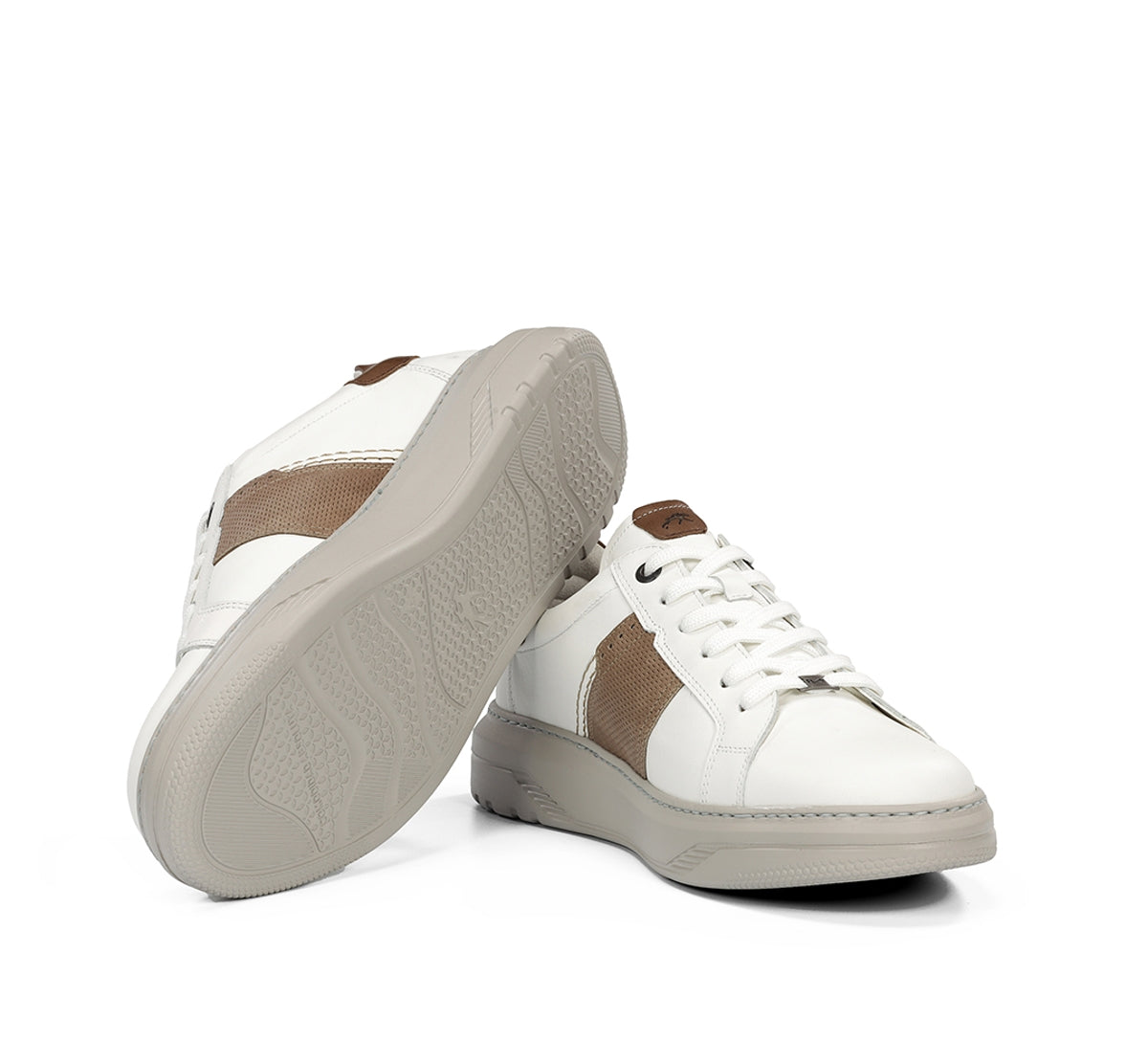 Fluchos Boston F2043 baskets blanches homme confort léger