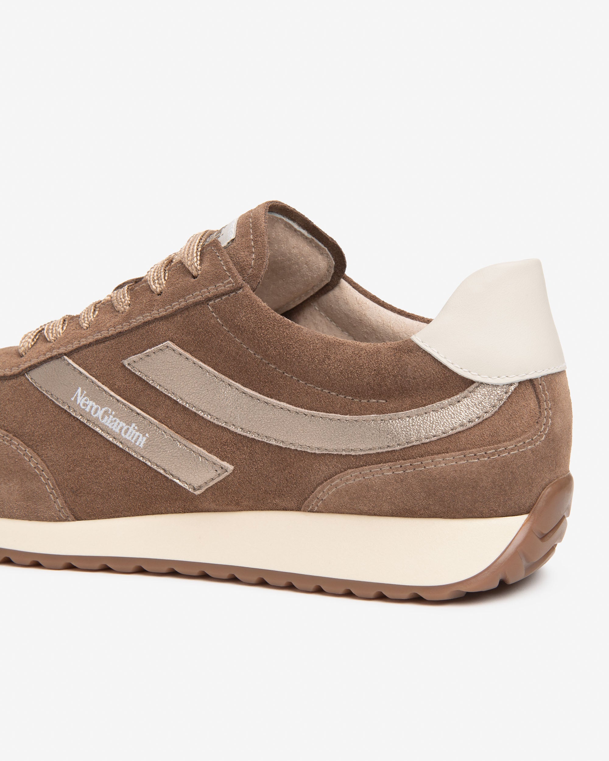 Nero Giardini Sneakers baskets cuir daim femme