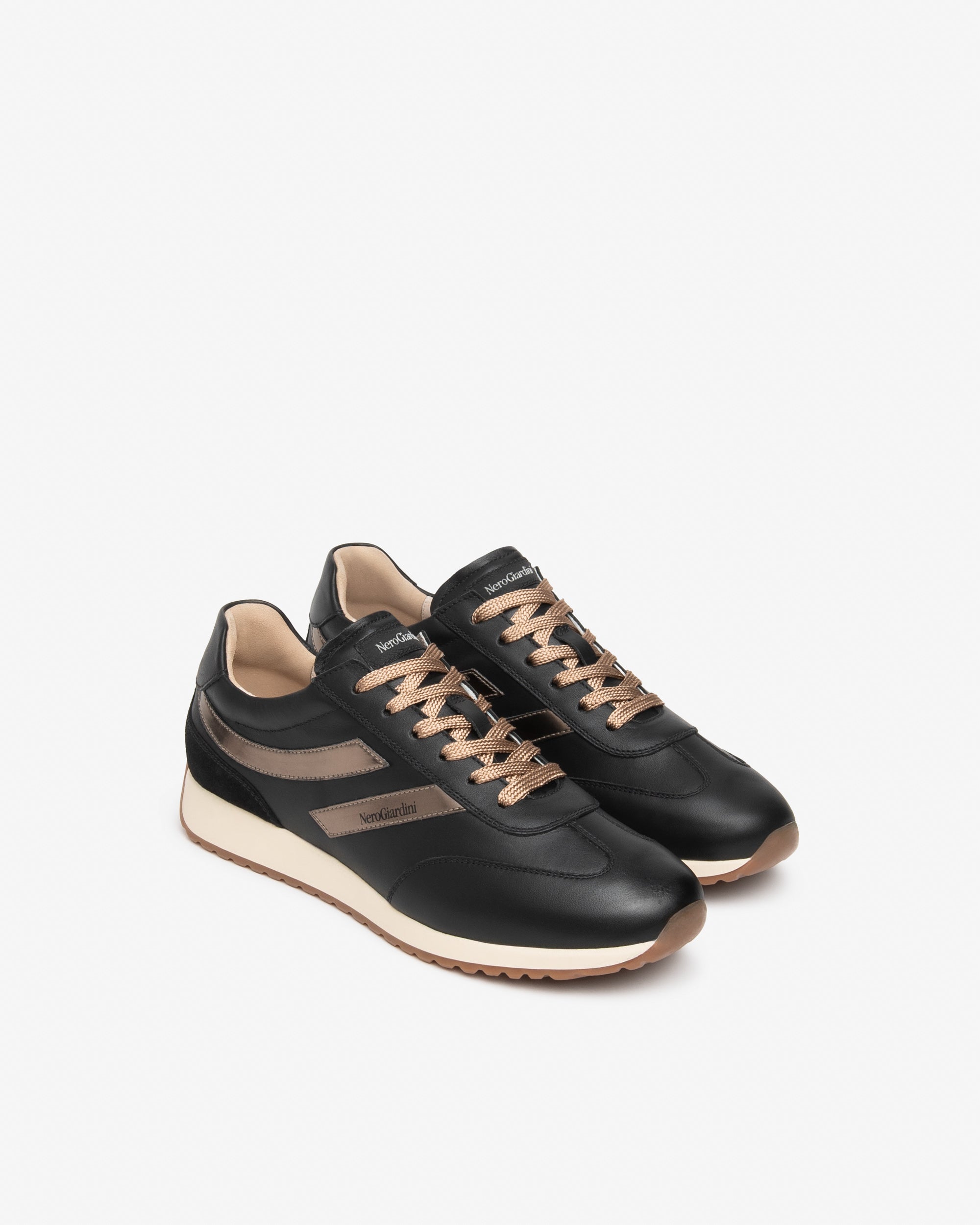 Nero Giardini Sneakers baskets cuir femme lacets