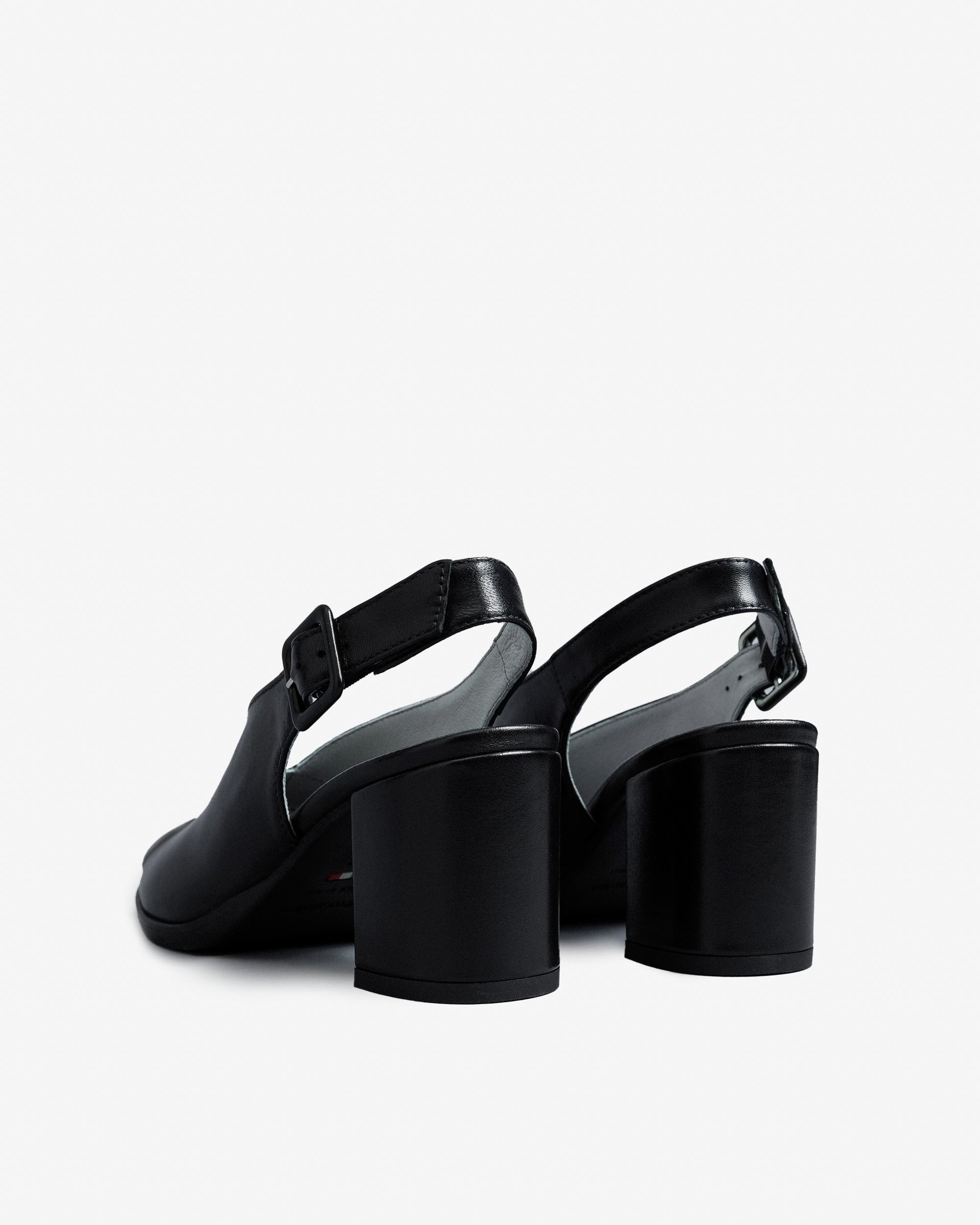 Nero Giardini Sandals sandales femme cuir