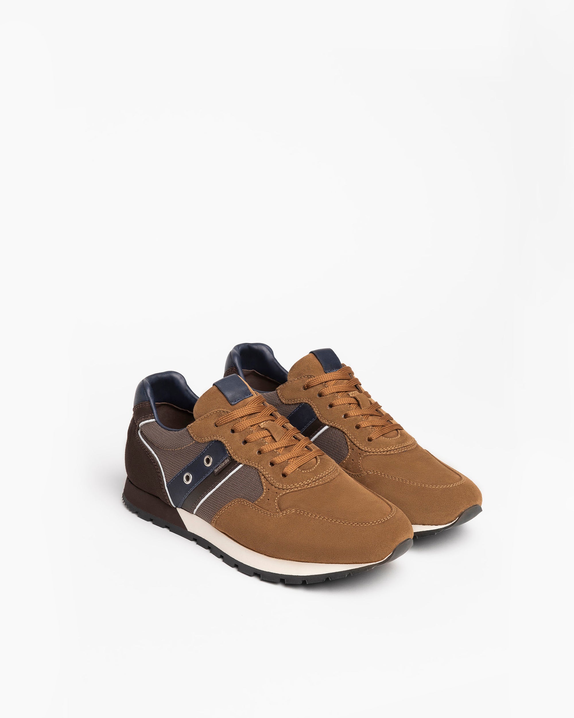 Nero Giardini Sneakers baskets homme 42 daim