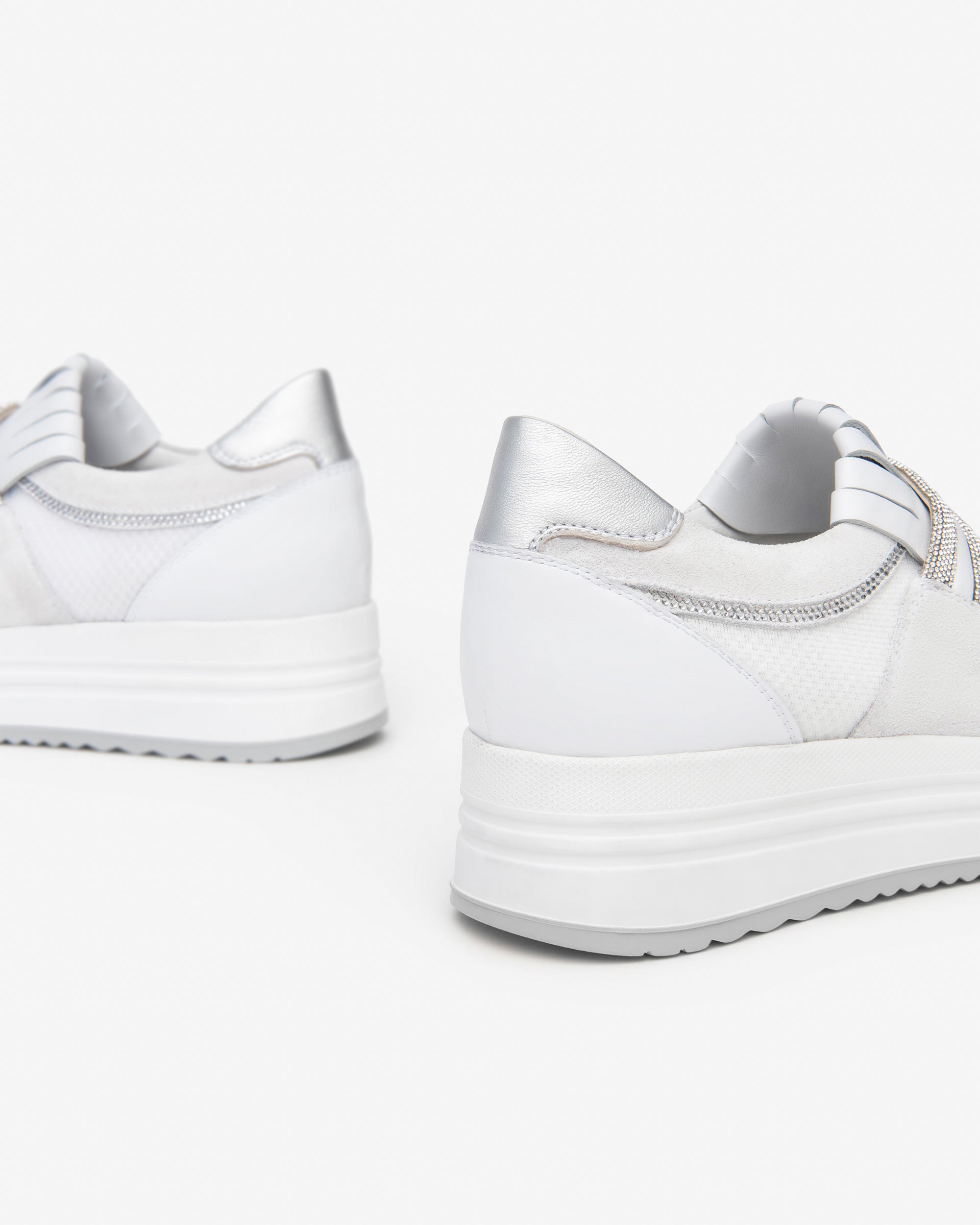 Nero Giardini Sneakers baskets femme cuir et daim