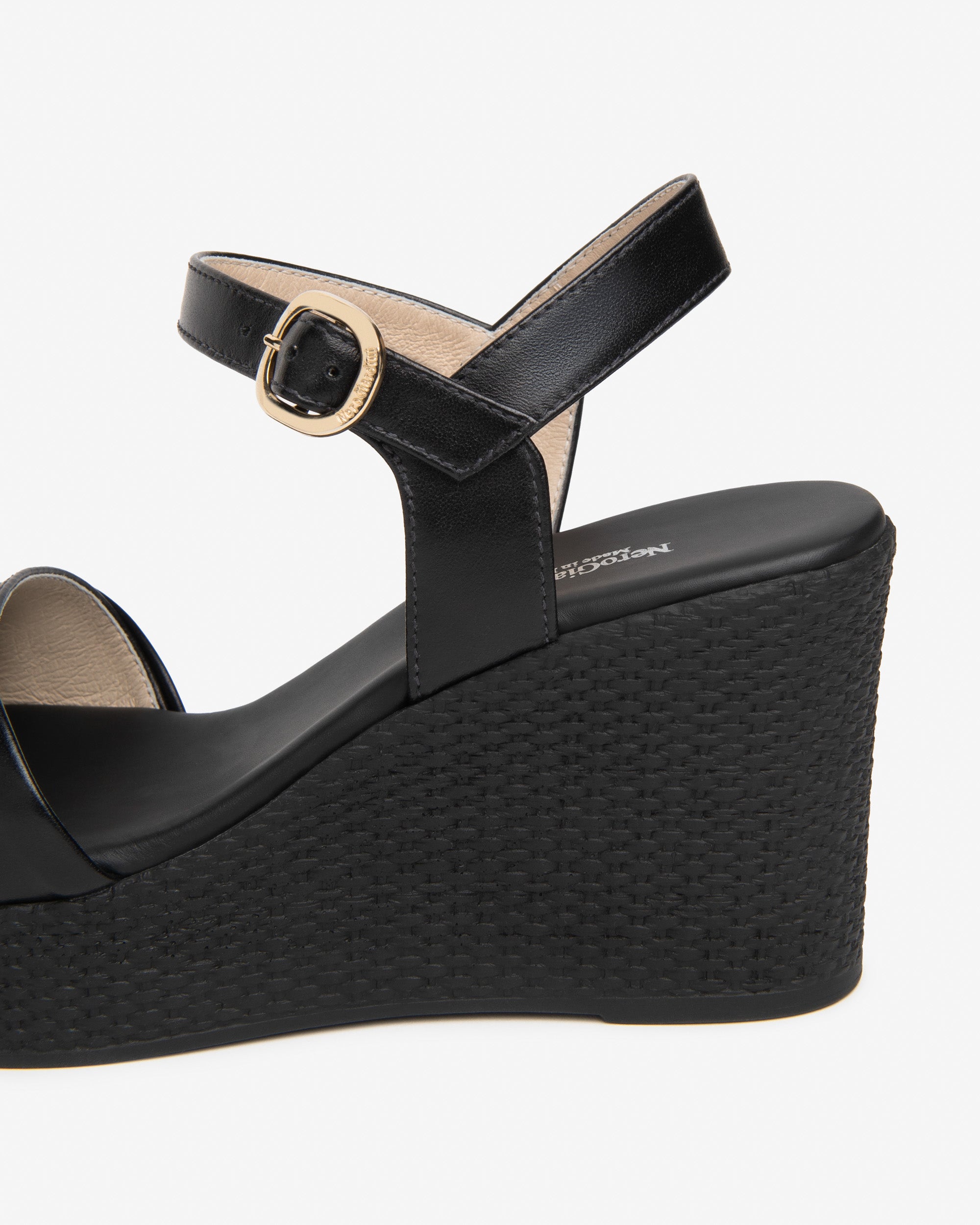 Nero Giardini Sandals sandales cuir confort