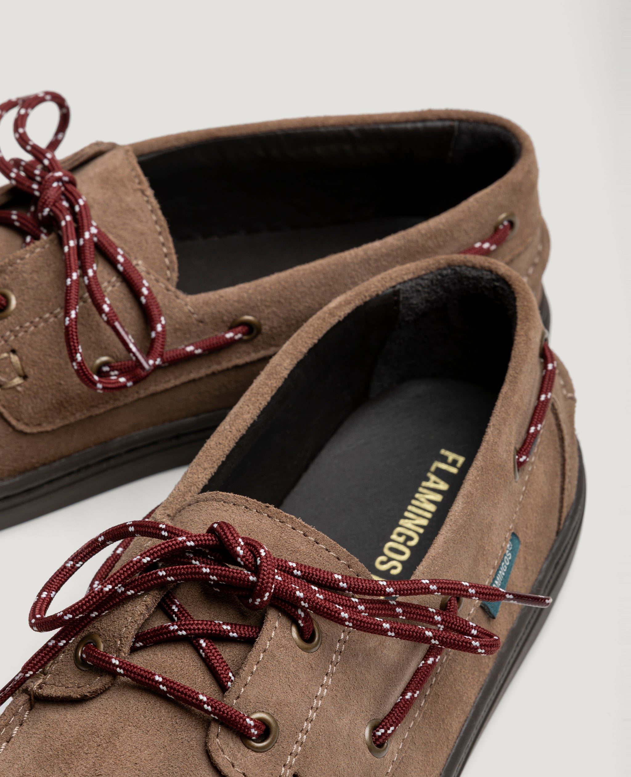 Flamingos Life Zero Boat Suede Taupe bateau barefoot
