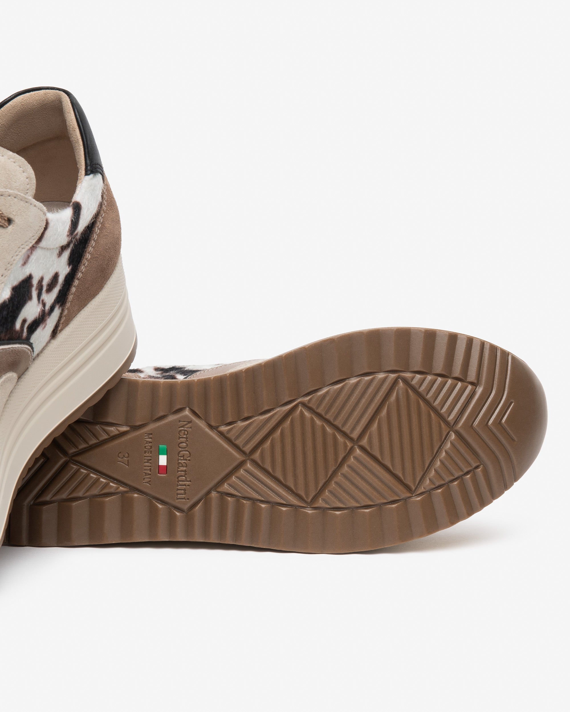 Nero Giardini Sneakers basket femme daim pointure 38 plateforme 45mm